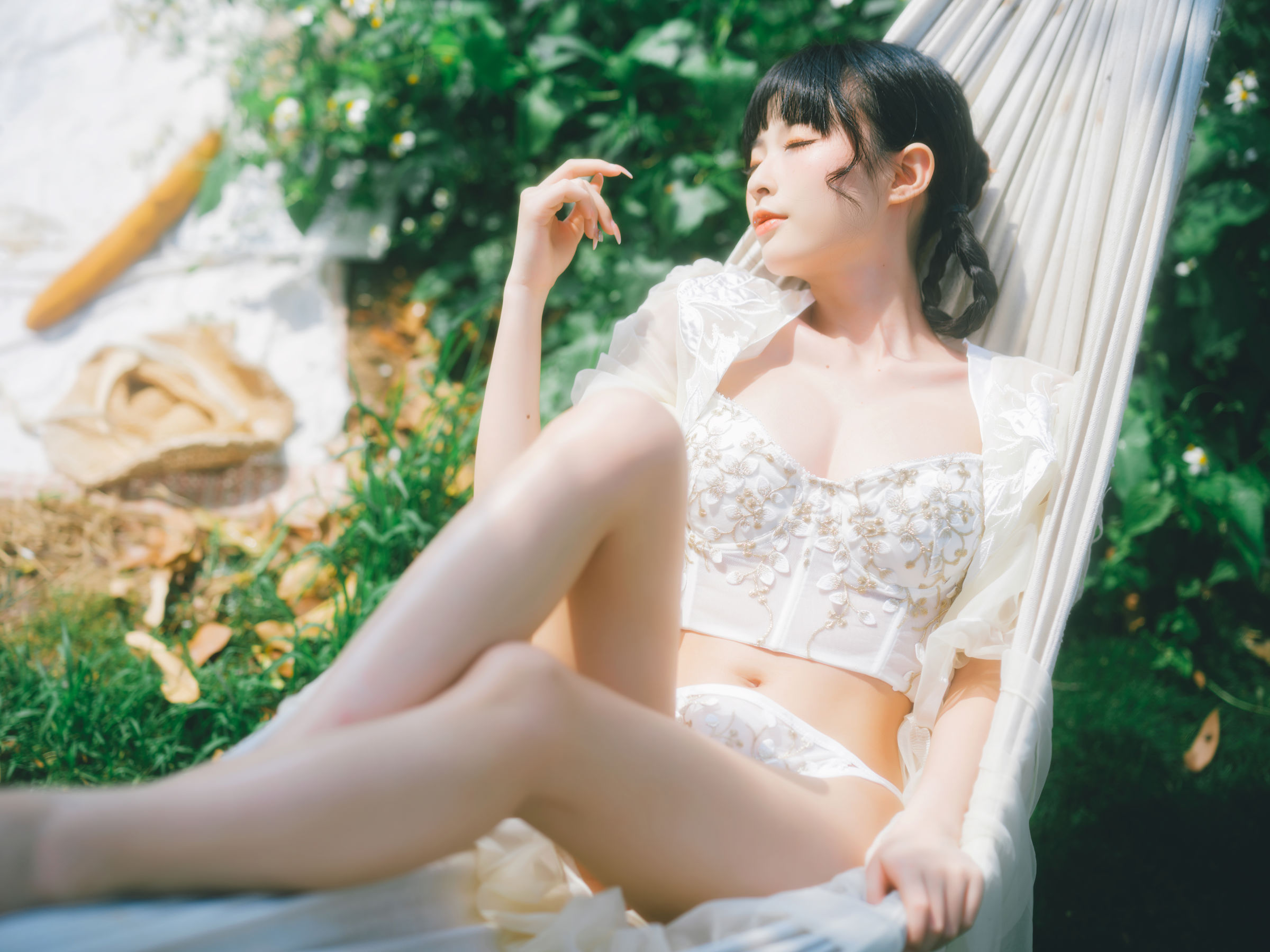 [网红COSER写真] 尤物清水由乃 - 湿水洛丽塔