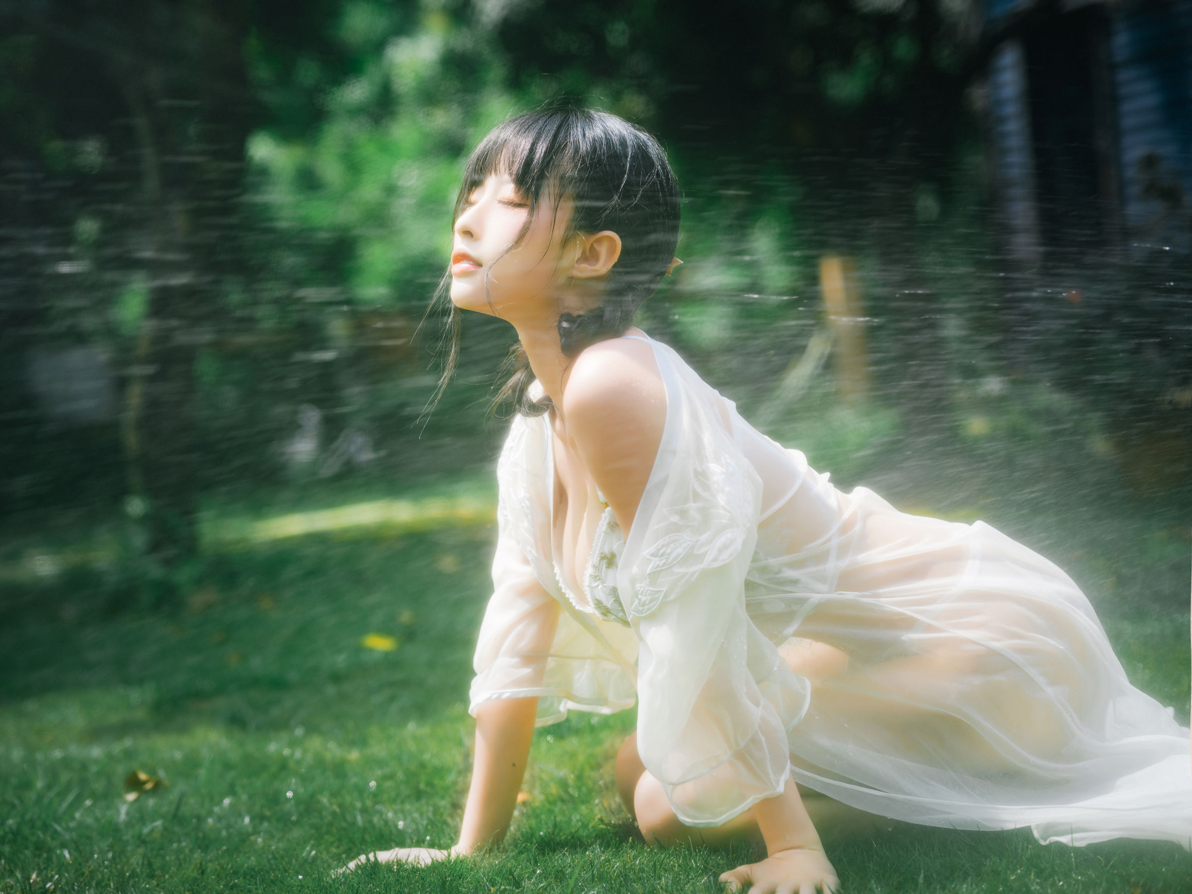 [网红COSER写真] 尤物清水由乃 - 湿水洛丽塔