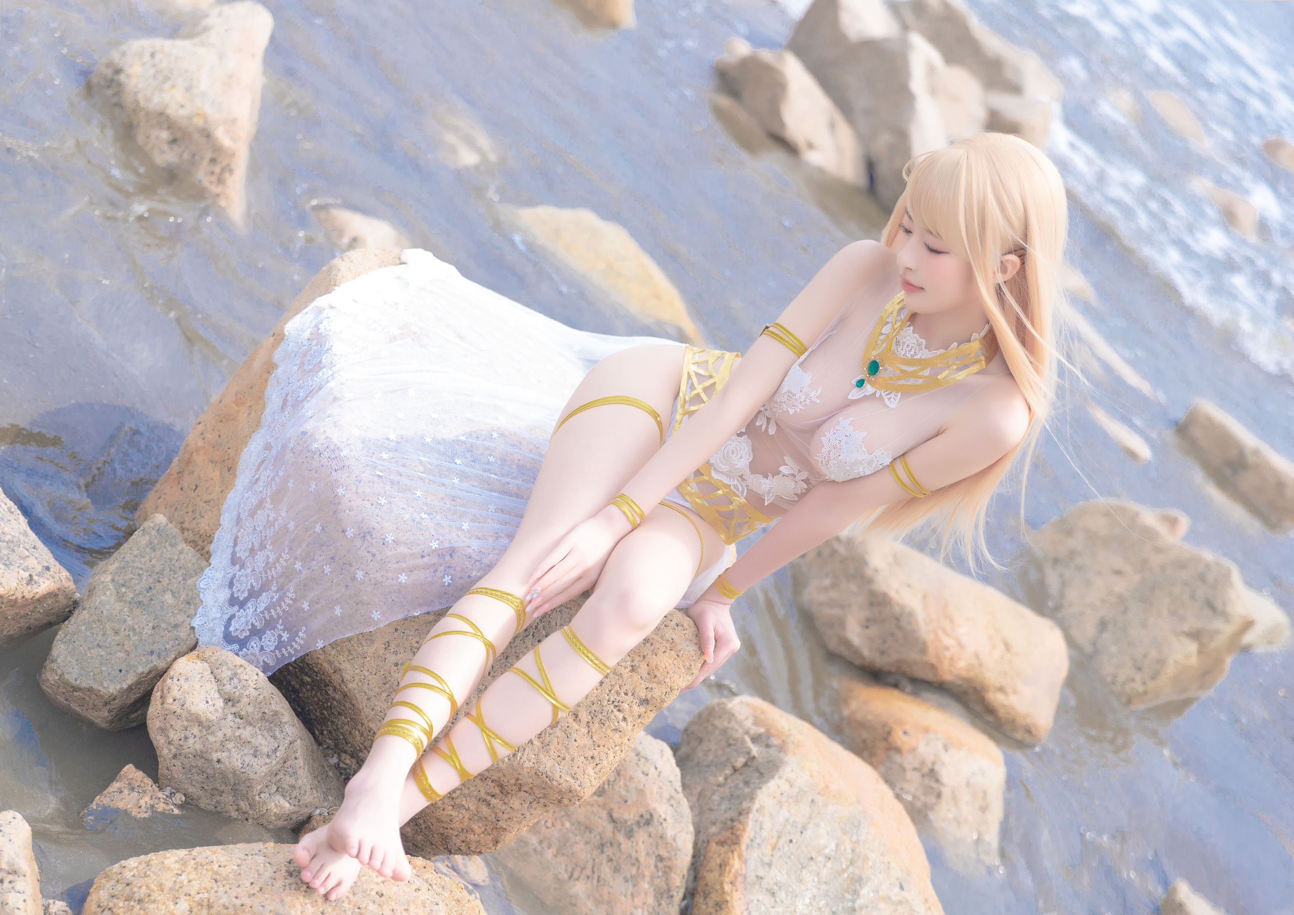 [网红COSER写真] 尤物清水由乃 - 玛丽萝丝白色泳衣