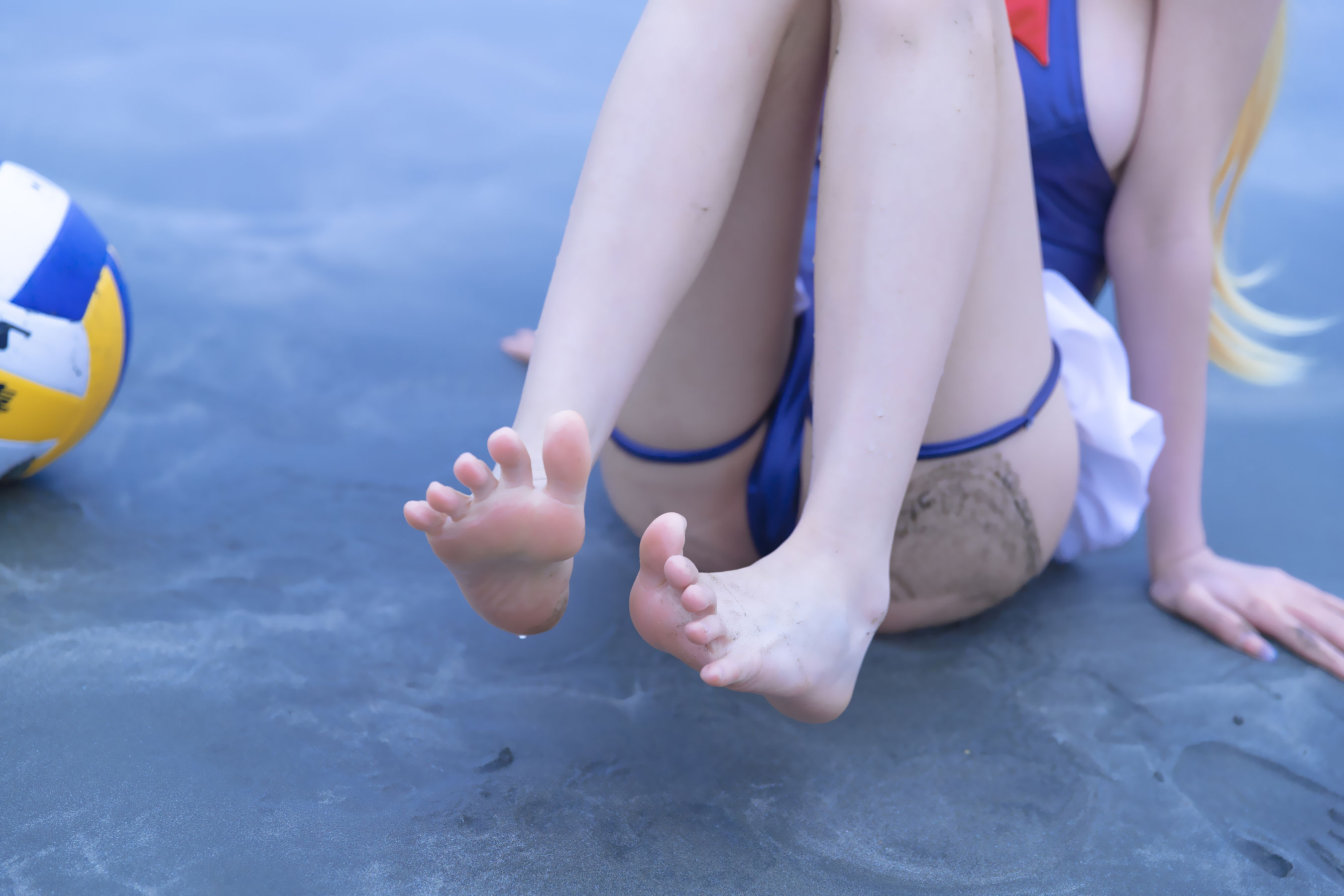 [网红COSER写真] 尤物清水由乃 - 玛丽萝丝蓝色泳衣