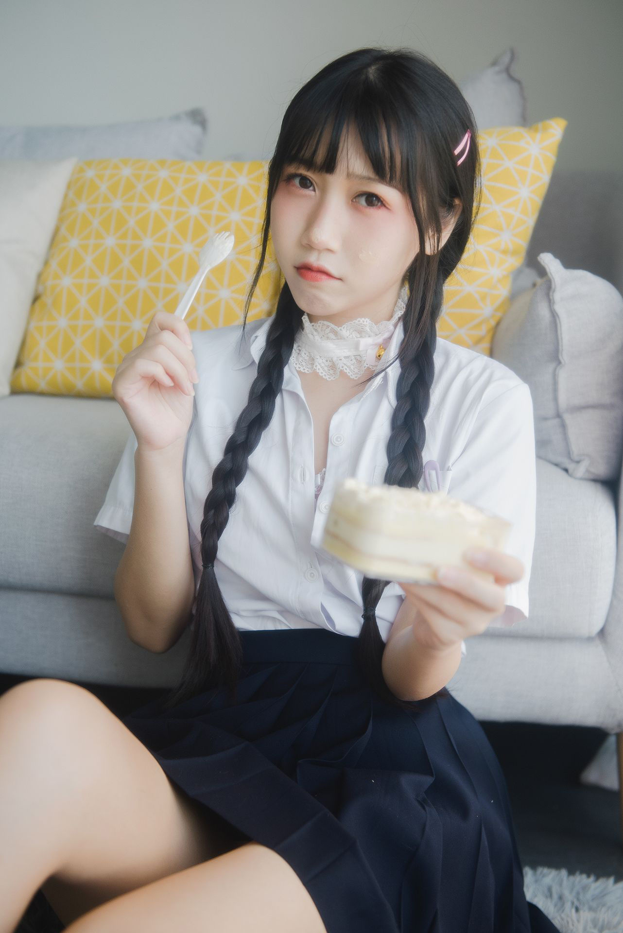 [网红COSER写真] 微博人气Coser不呆猫 - 奶油少女