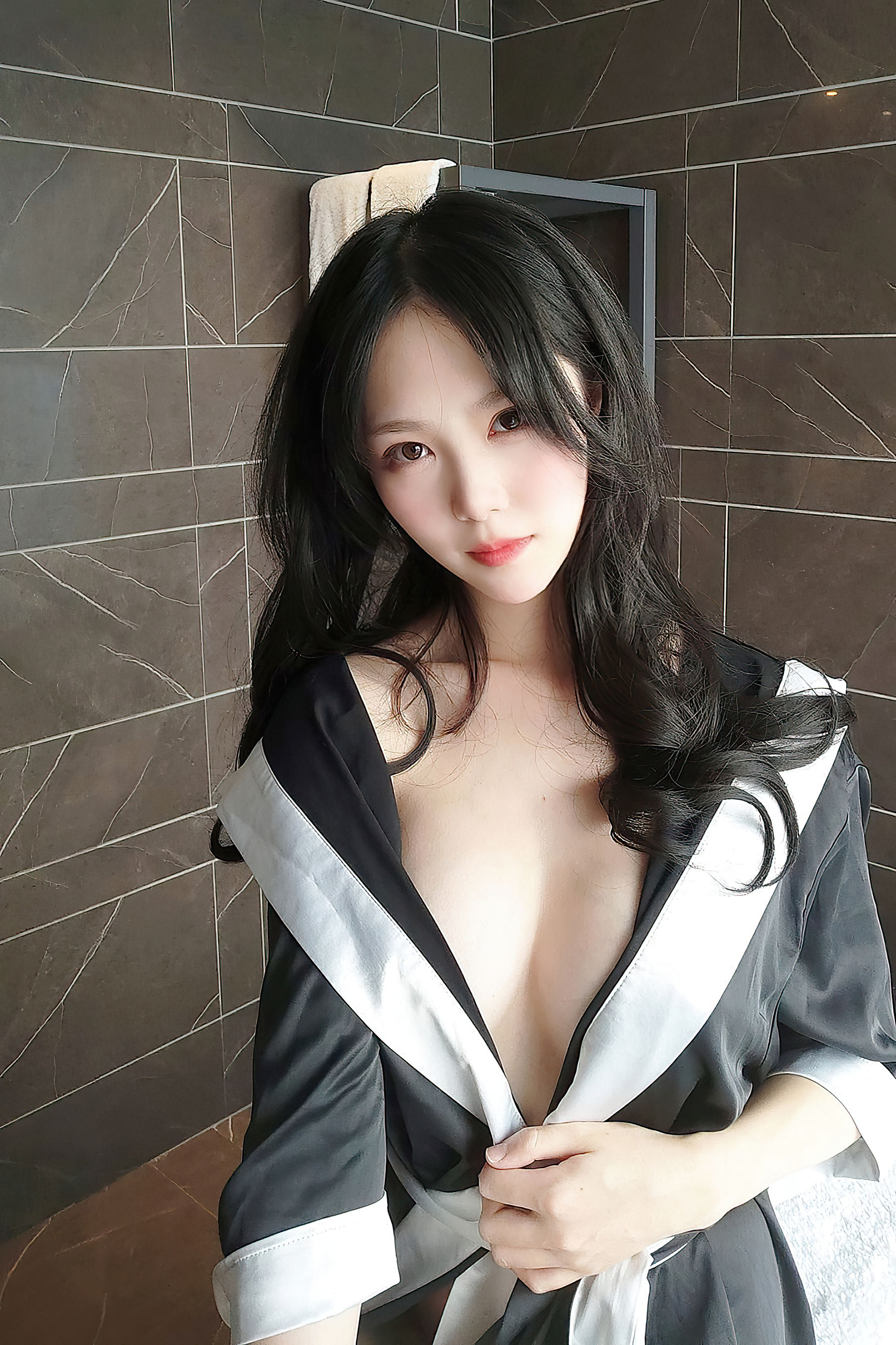 [网红COSER写真] 抖娘-利世图集 - 今夜不归