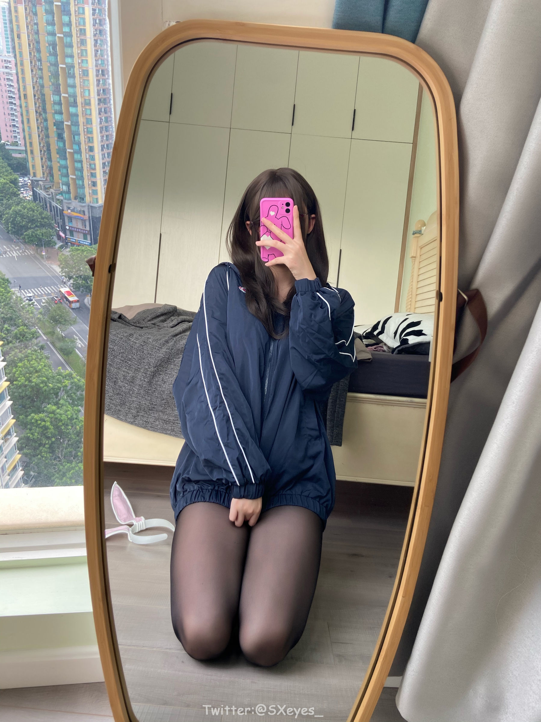 [网红COSER写真] 萌妹子眼酱大魔王w - 黑丝兔女郎