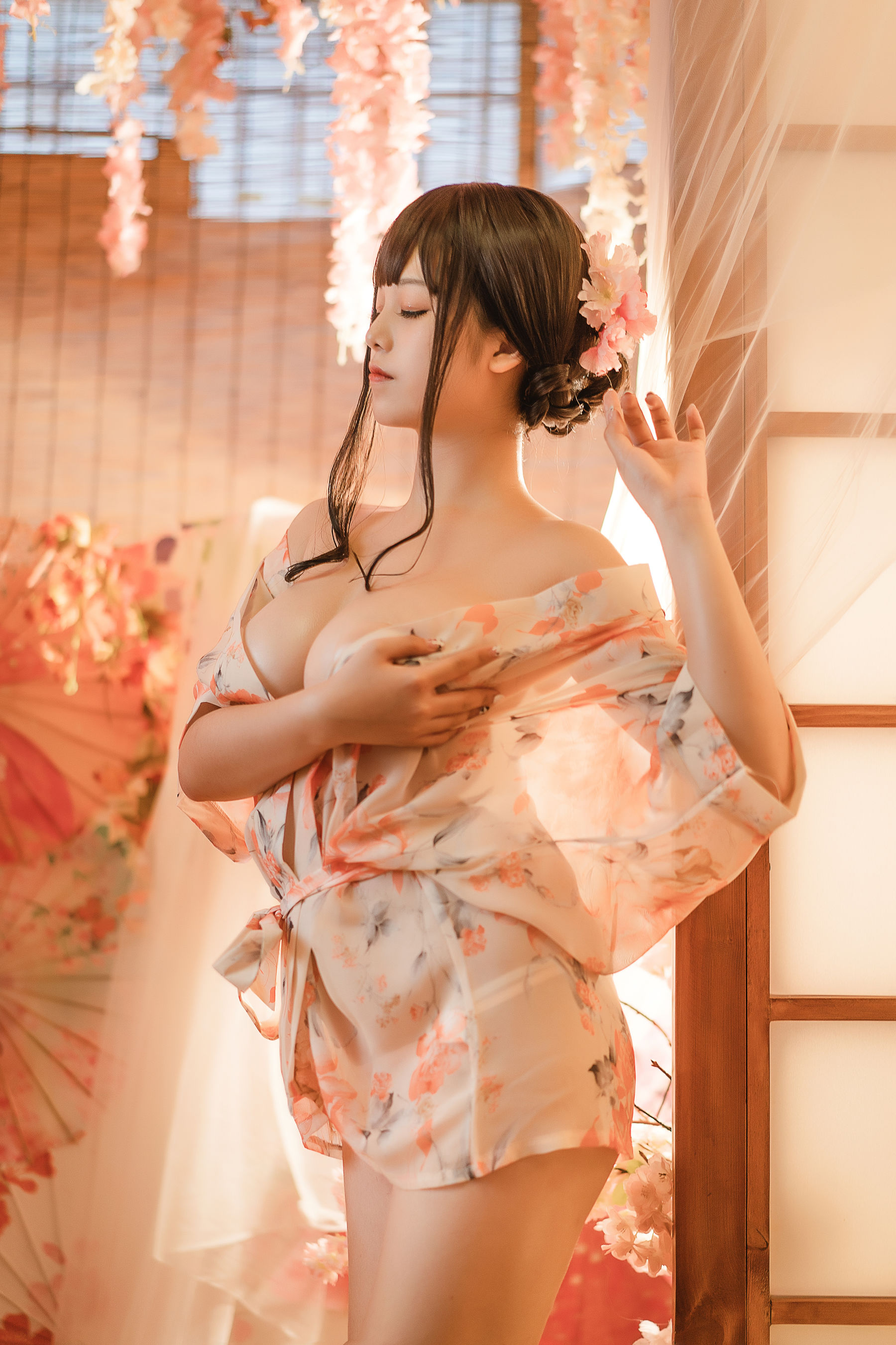 [网红COSER写真] 萌系小姐姐蜜汁猫裘 - 浴娘2