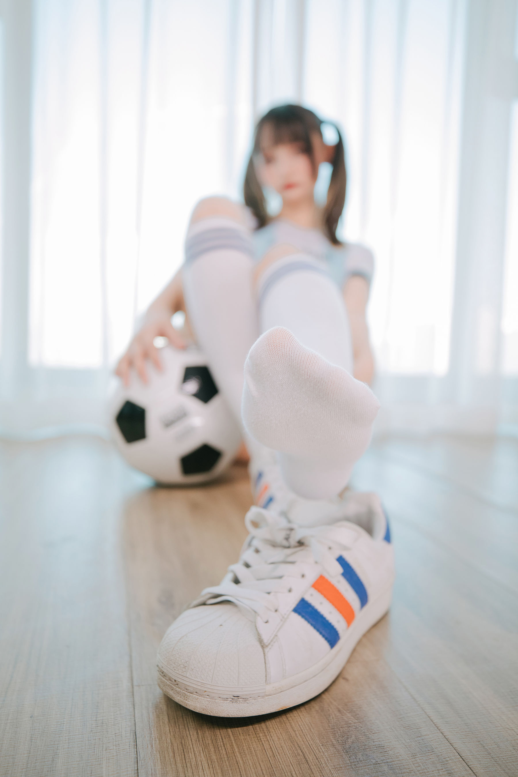 [网红COSER写真] 萝莉神楽板真冬 之 拉拉队少女