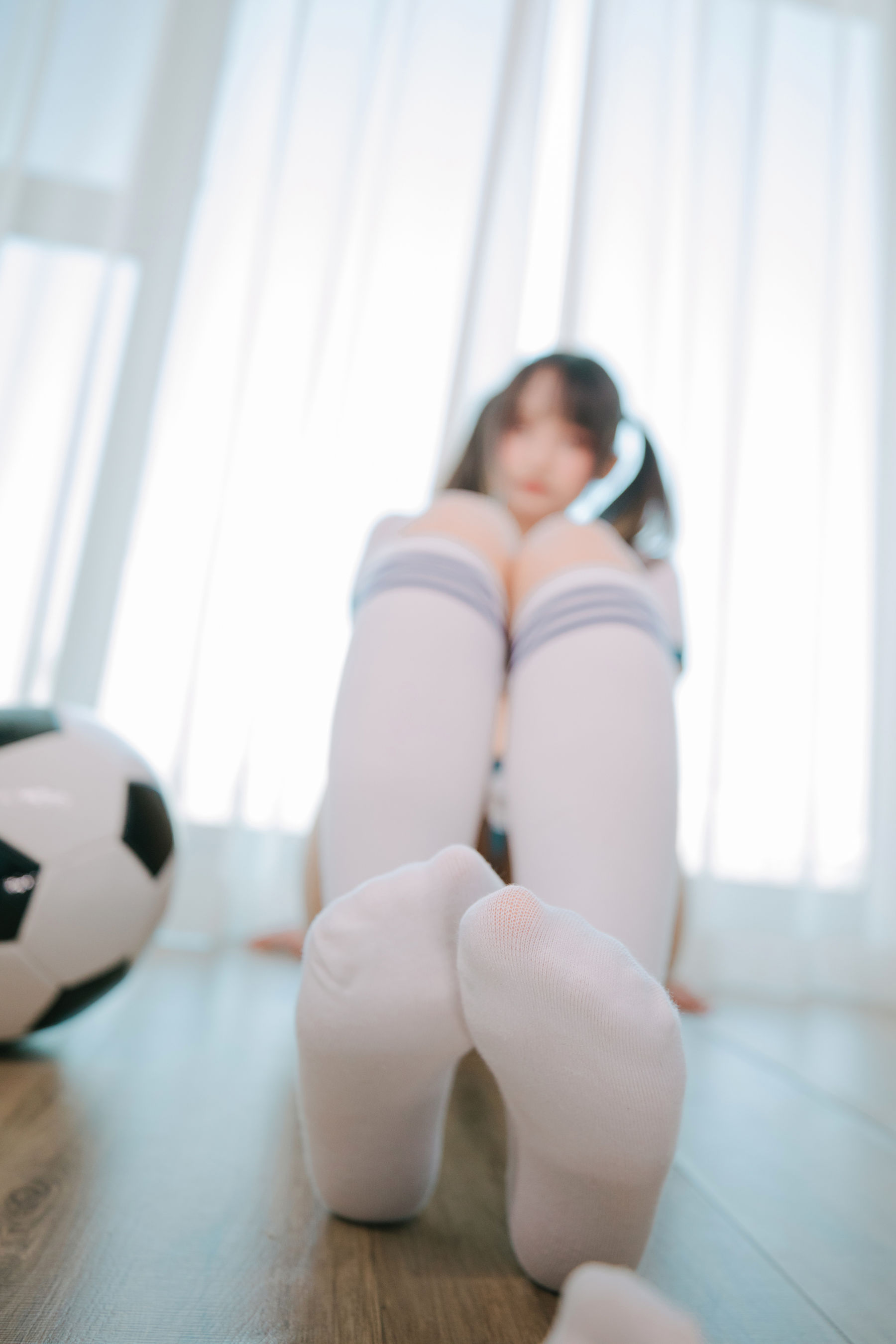 [网红COSER写真] 萝莉神楽板真冬 之 拉拉队少女