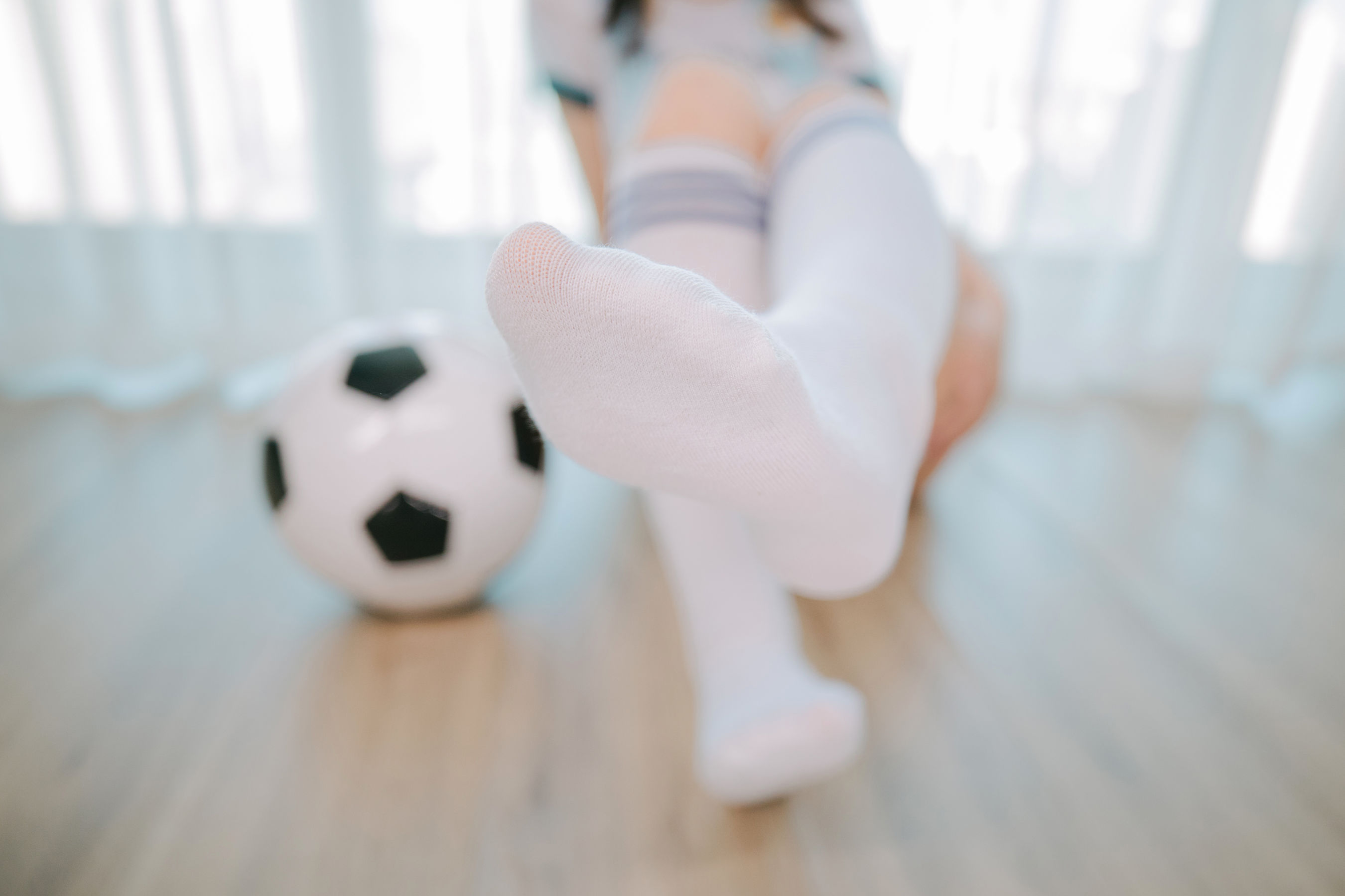 [网红COSER写真] 萝莉神楽板真冬 之 拉拉队少女