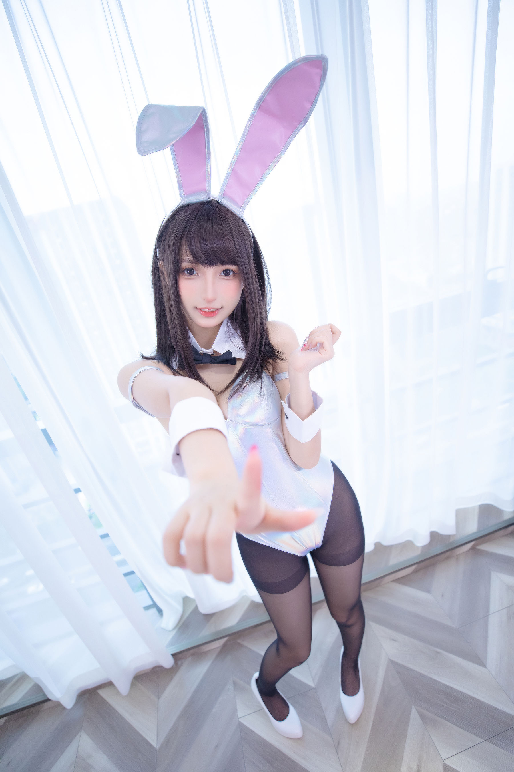 [网红COSER写真] 萝莉神楽板真冬之バニーバブル