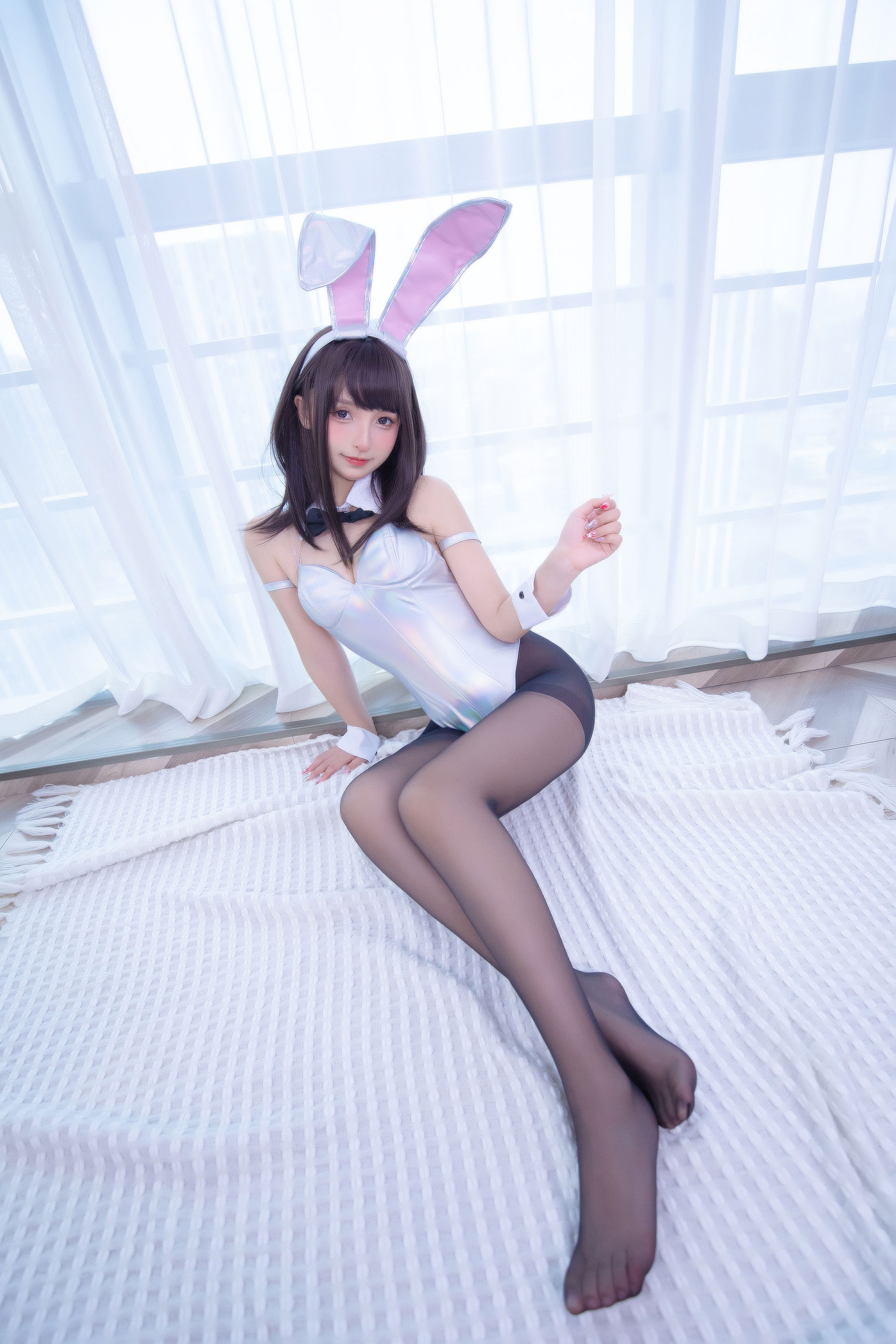 [网红COSER写真] 萝莉神楽板真冬之バニーバブル