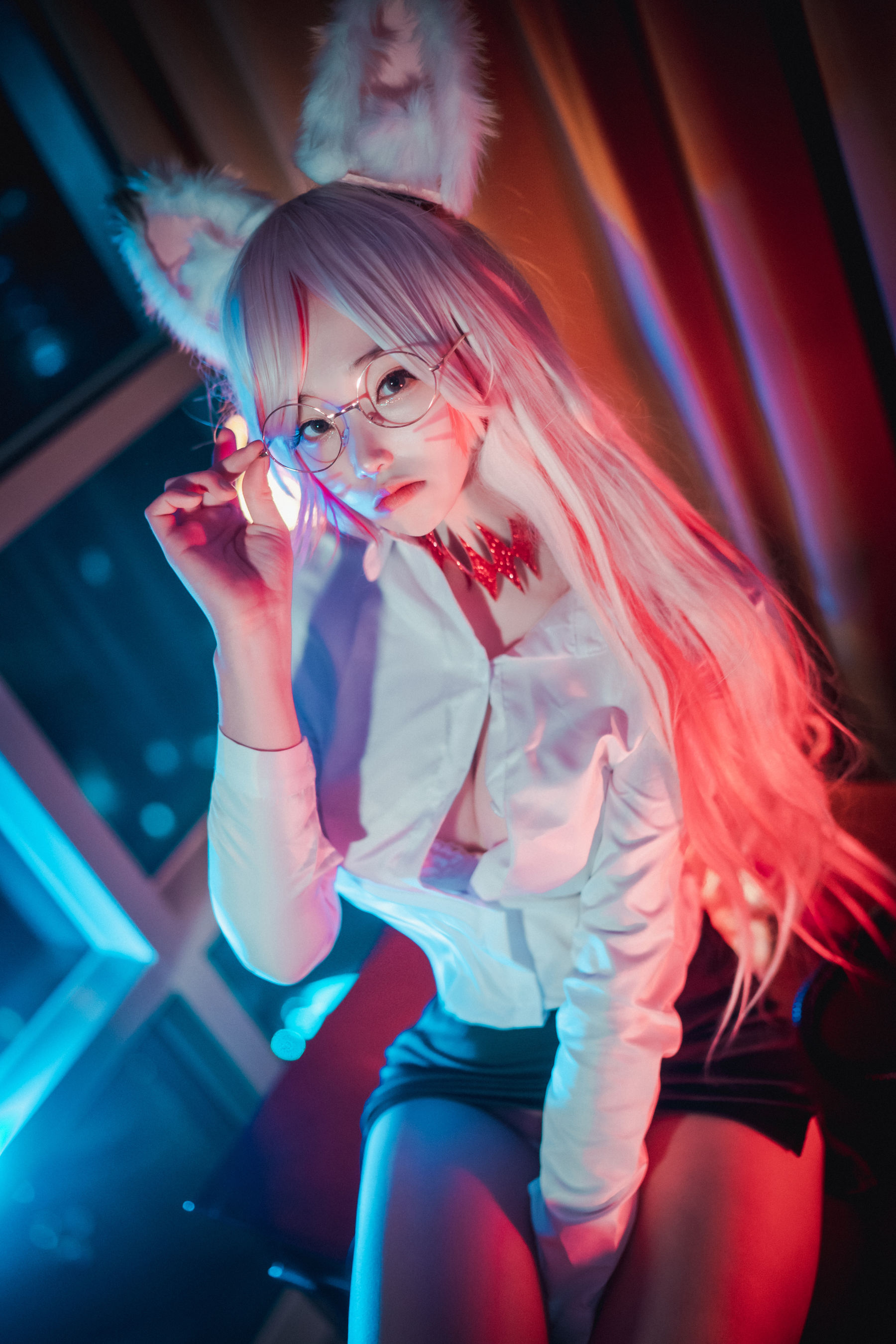 [DJAWA]  BamBi - Kumiho in the Office