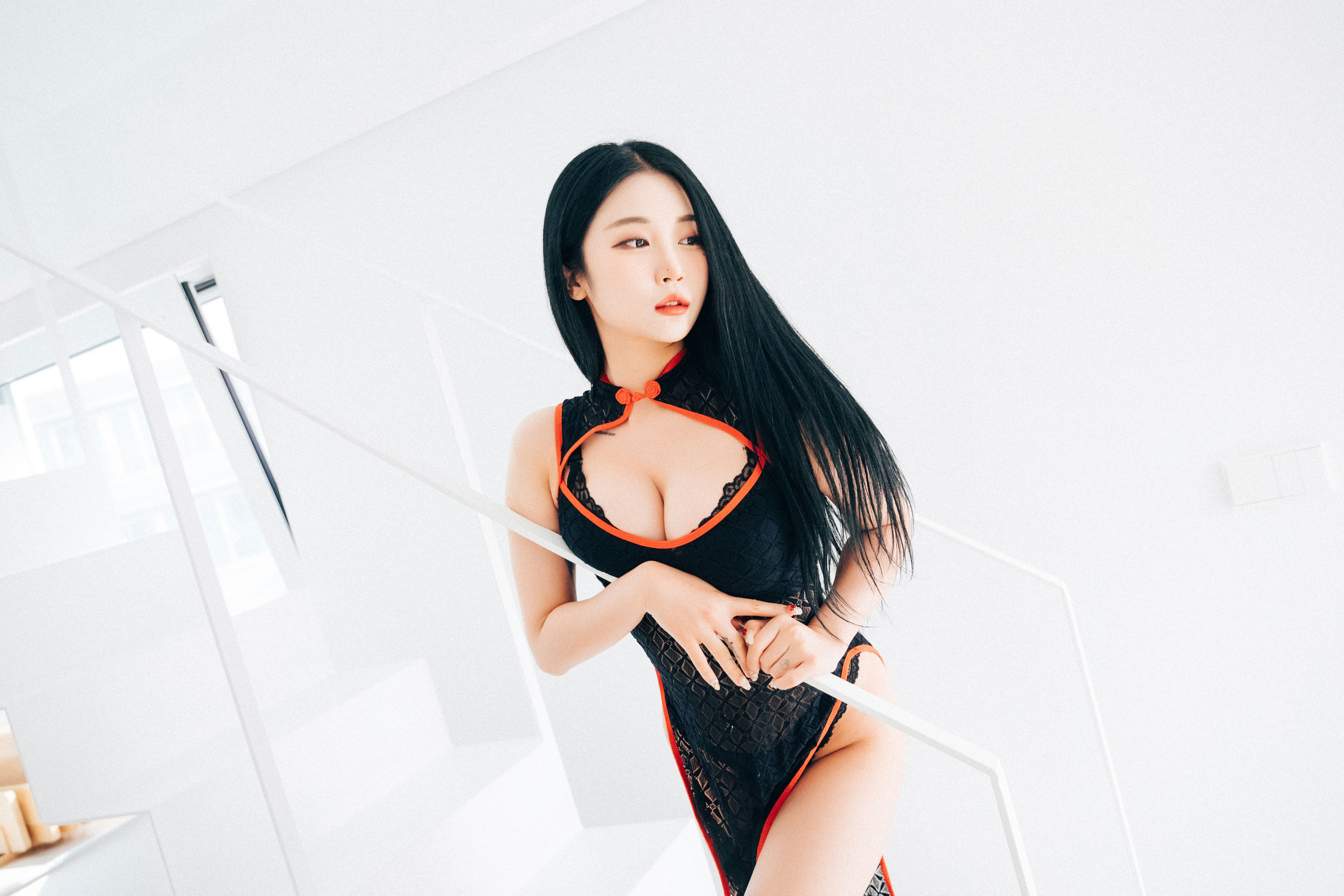 [Loozy]  Bomi - The undress