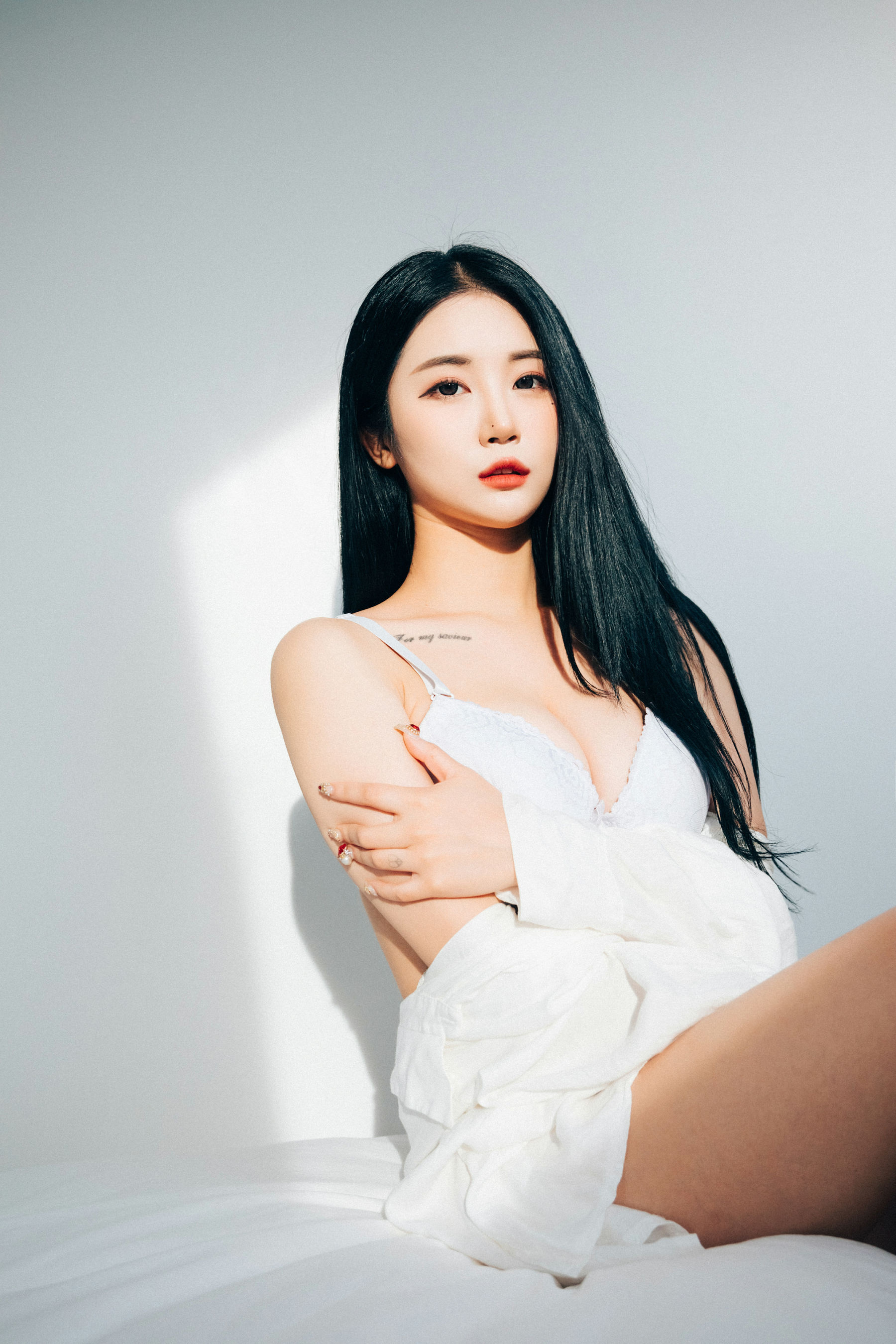 [Loozy]  Bomi - The undress