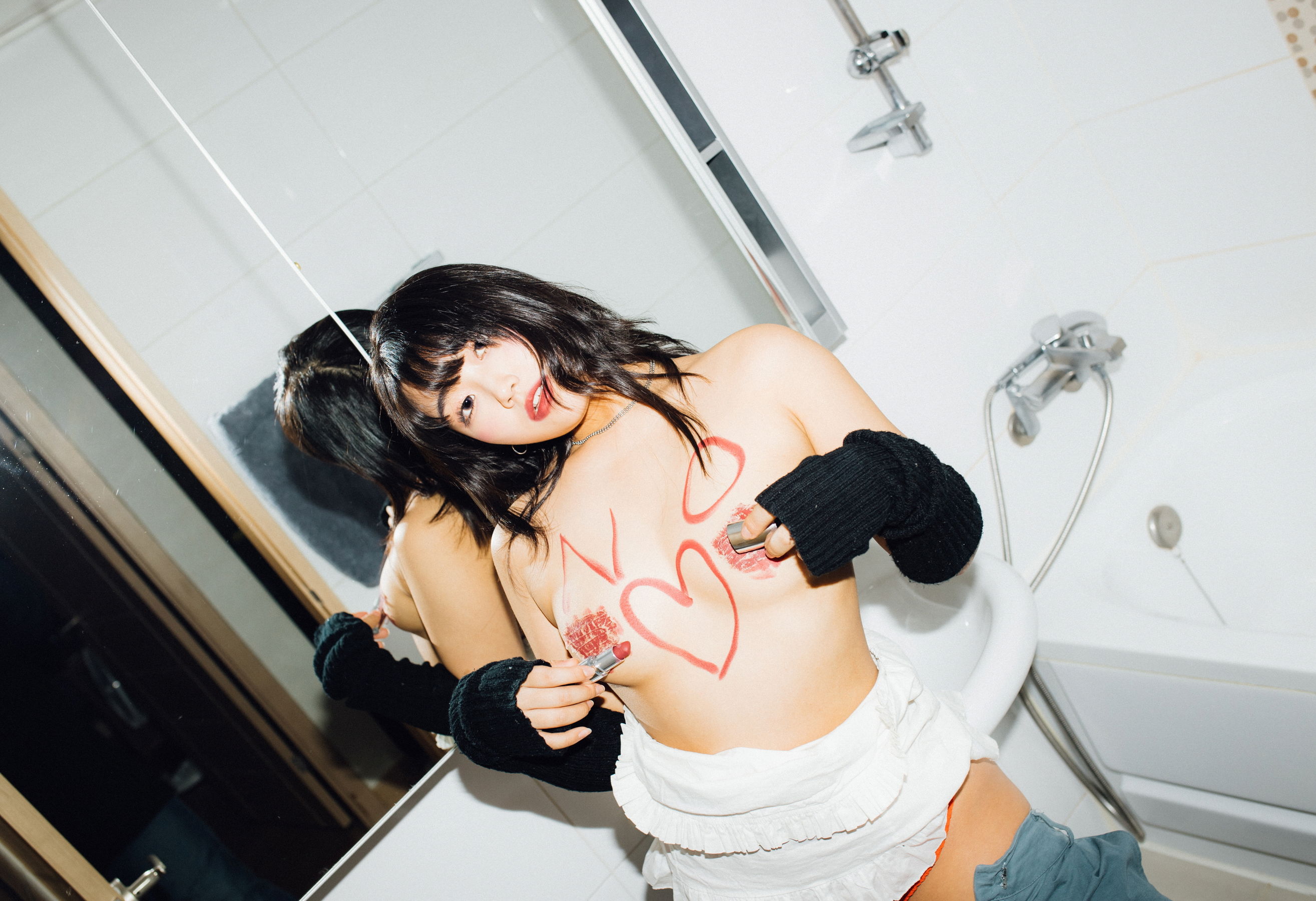 [Moon Night Snap] -  Ji Eun Lim《Weirdness》