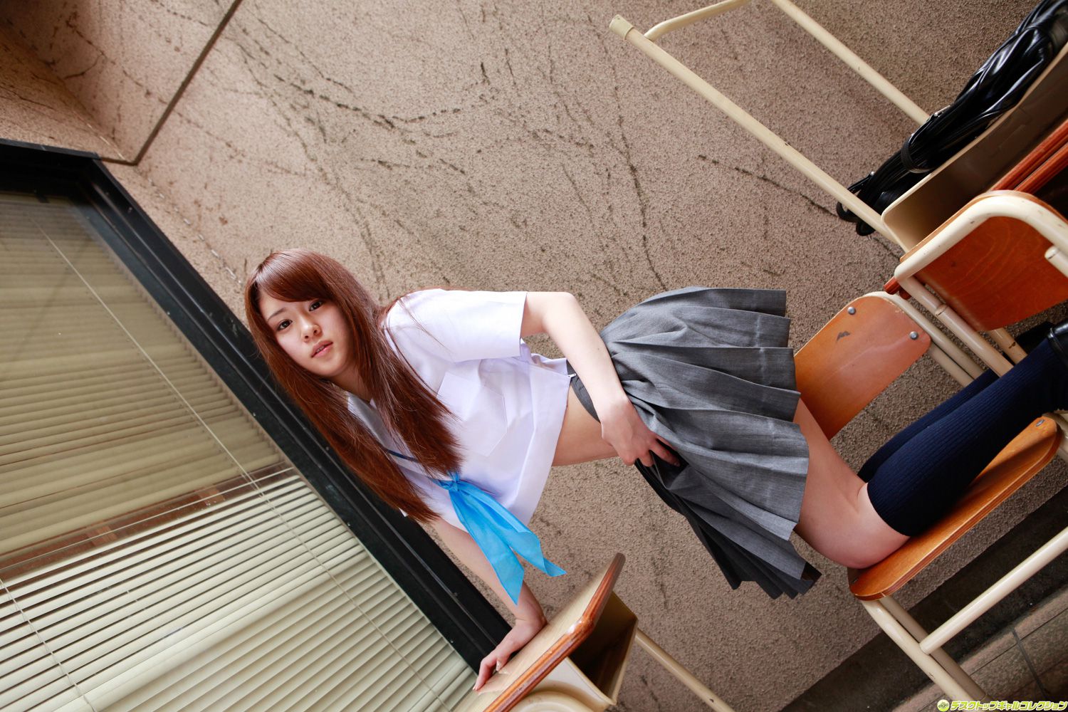 朝菜栞《甘いロリフェイスと制服の完全なる融合！》 [DGC] NO.1040