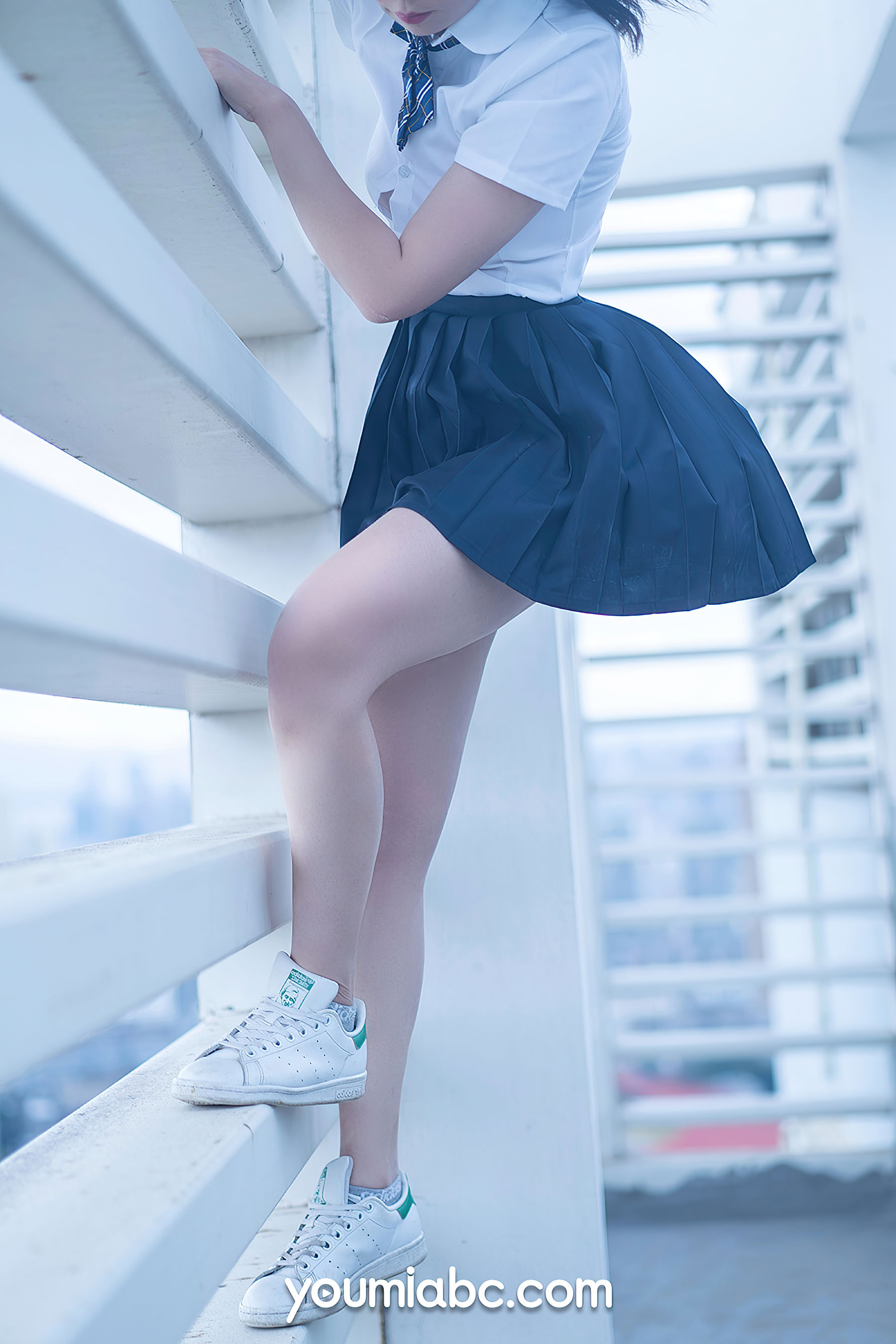 [尤蜜YouMiabc]  糖積-女摄影 蓝白物语