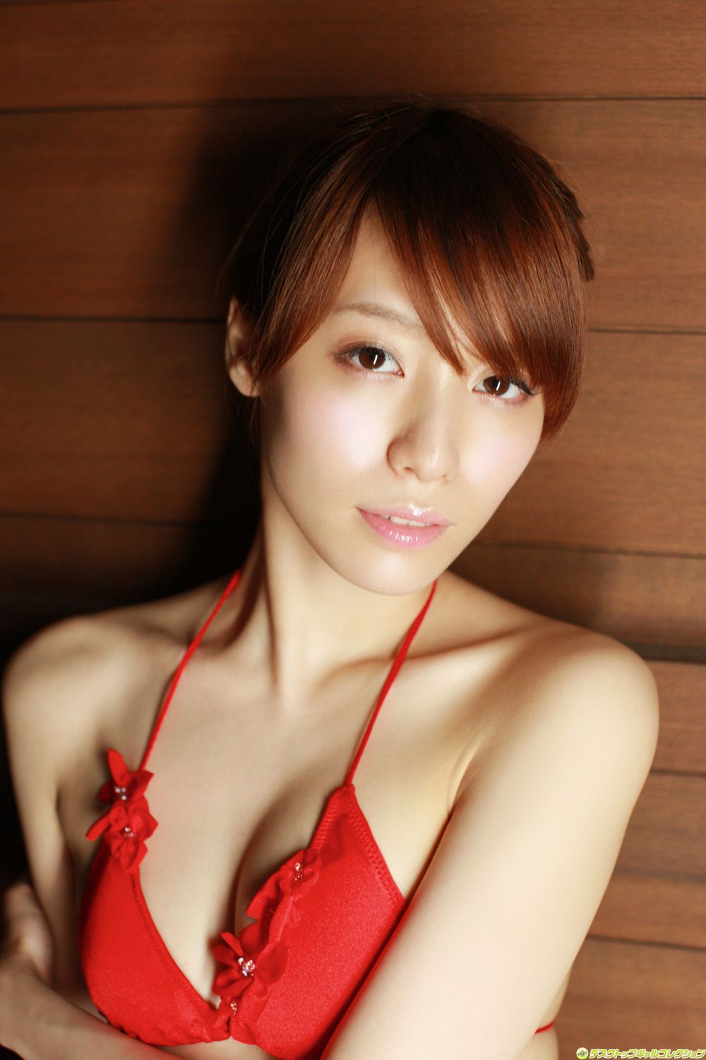 綱島恵里香《極上スレンダーお姉さんの生肌に急接近》 [DGC] NO.1054