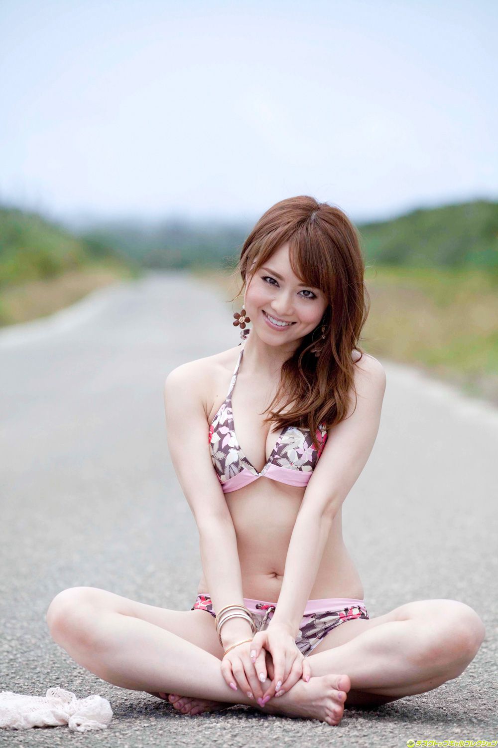 吉泽明步/吉沢明歩《美形S級女優が南国で魅せる解放スタイル》 [DGC] NO.1057