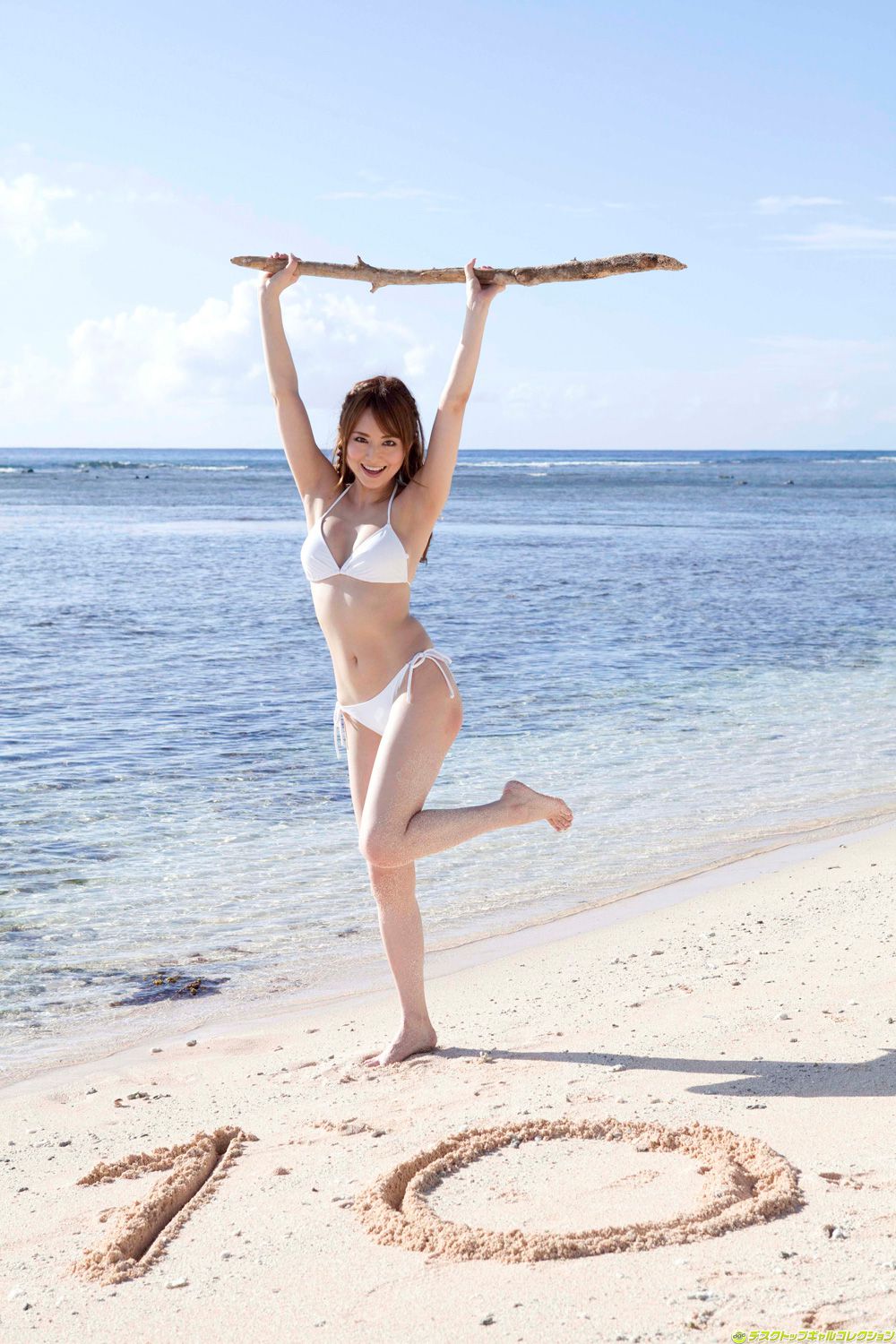 吉泽明步/吉沢明歩《美形S級女優が南国で魅せる解放スタイル》 [DGC] NO.1057