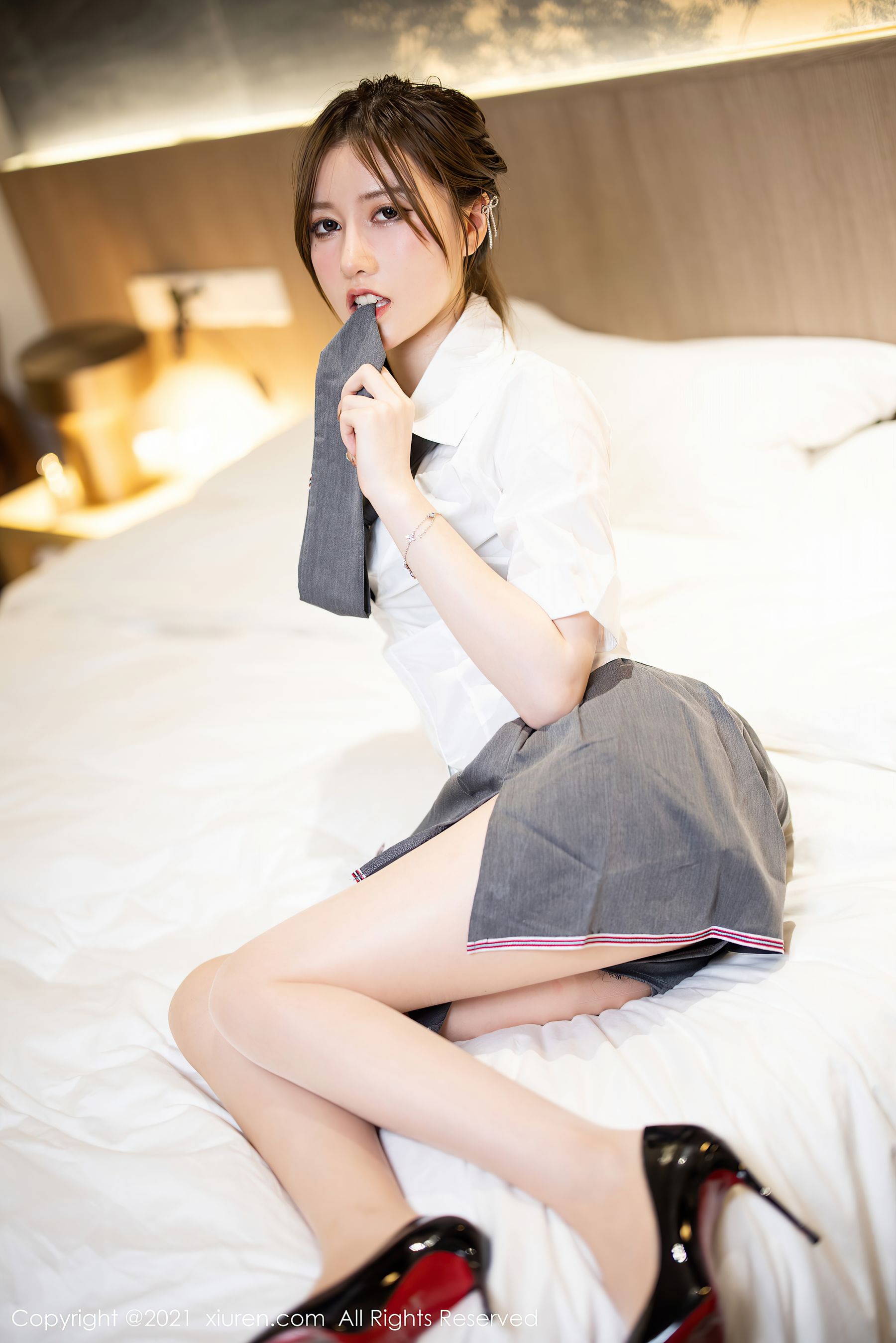 [秀人XiuRen] No.3882 美桃酱