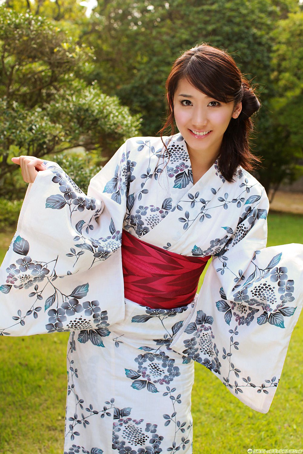 小原春香《清純でセクシーなアンバランスな魅力》 [DGC] NO.1061