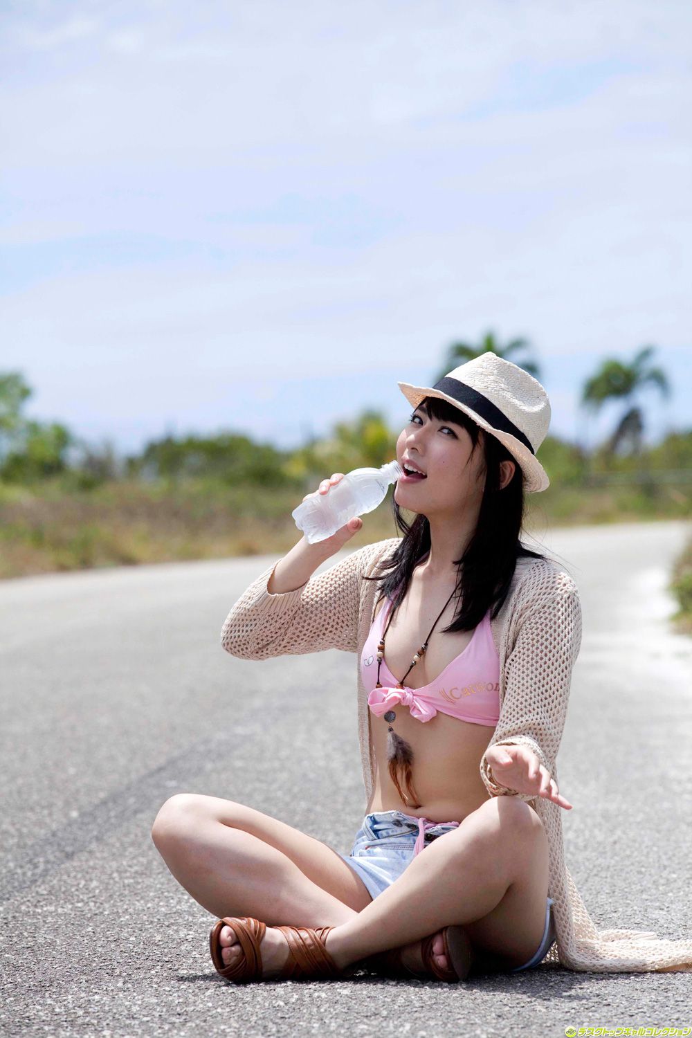 由愛可奈《見た目は清純。でもホントは淫乱なんです…》 [DGC] NO.1063
