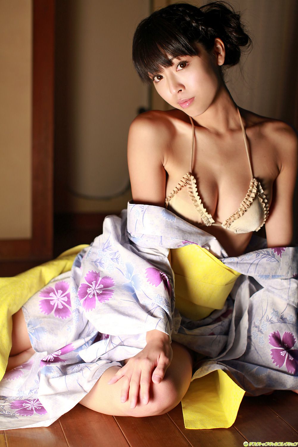 佐藤さくら《色白もち肌ボディのセクシー健康美》 [DGC] NO.1067