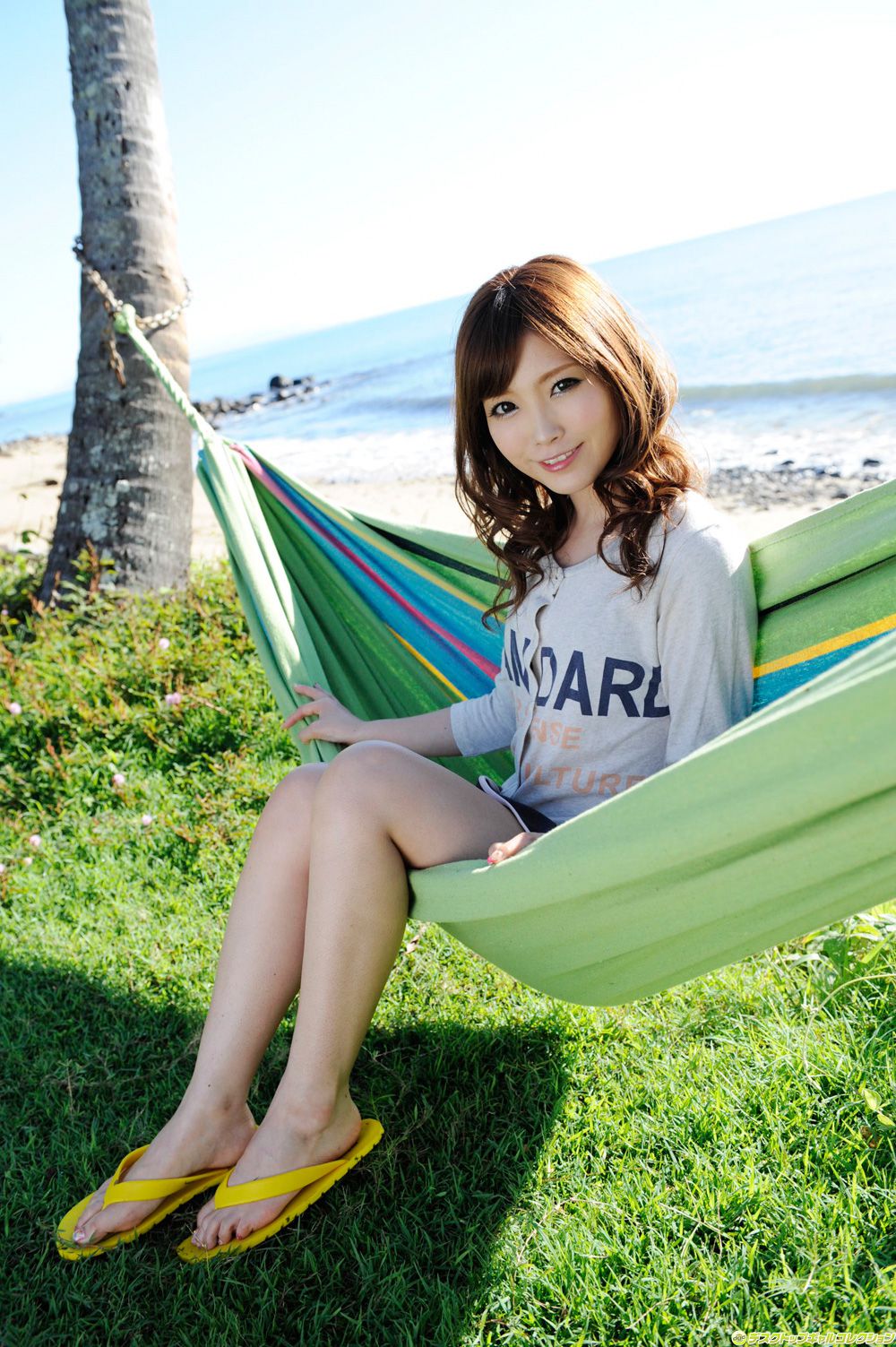 加藤莉娜/加藤リナ《スレンダー美女の触りたくなる絶対的美尻》 [DGC] NO.1081