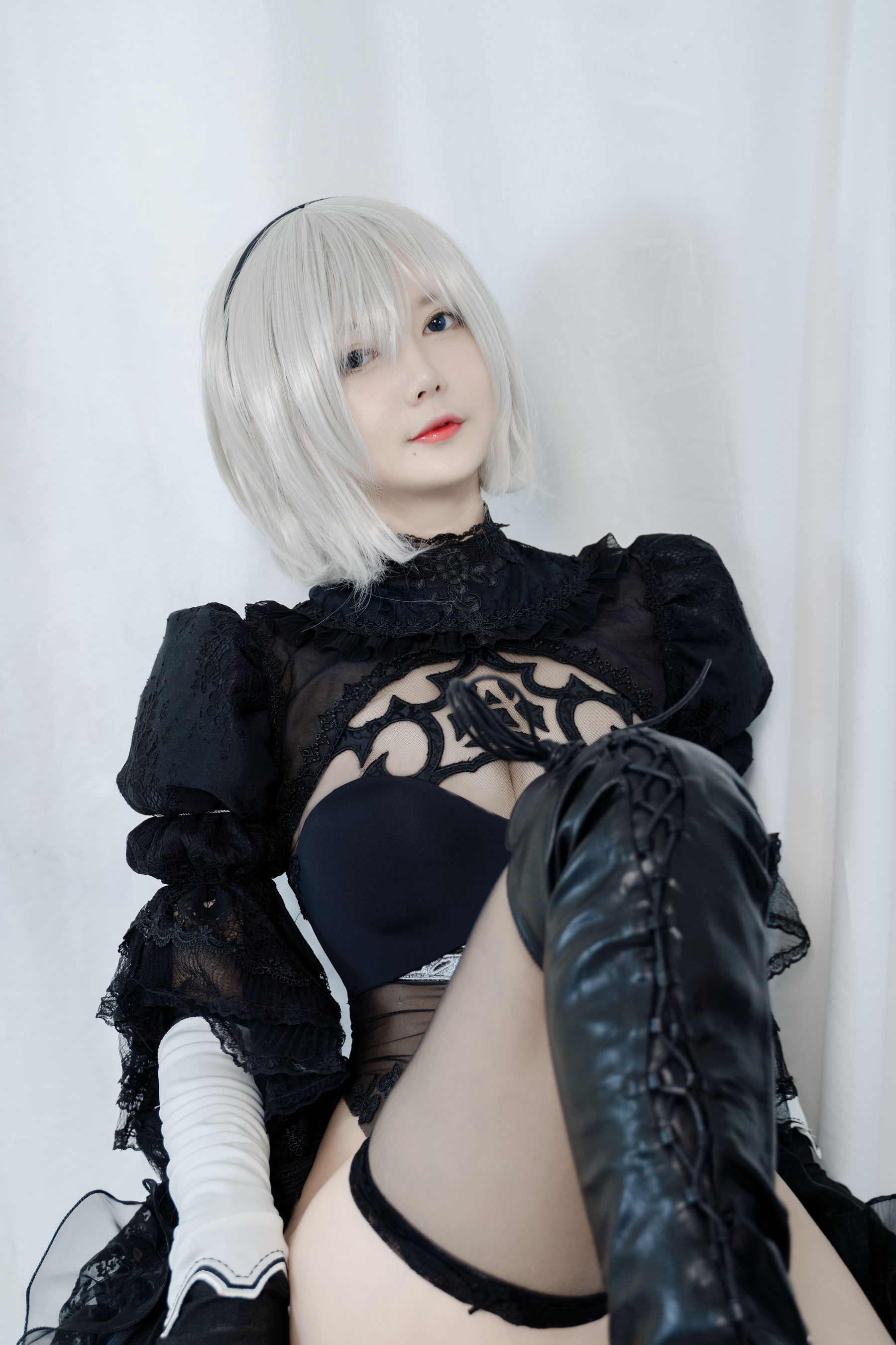[福利COS] 51酱 - 2B黑婚纱