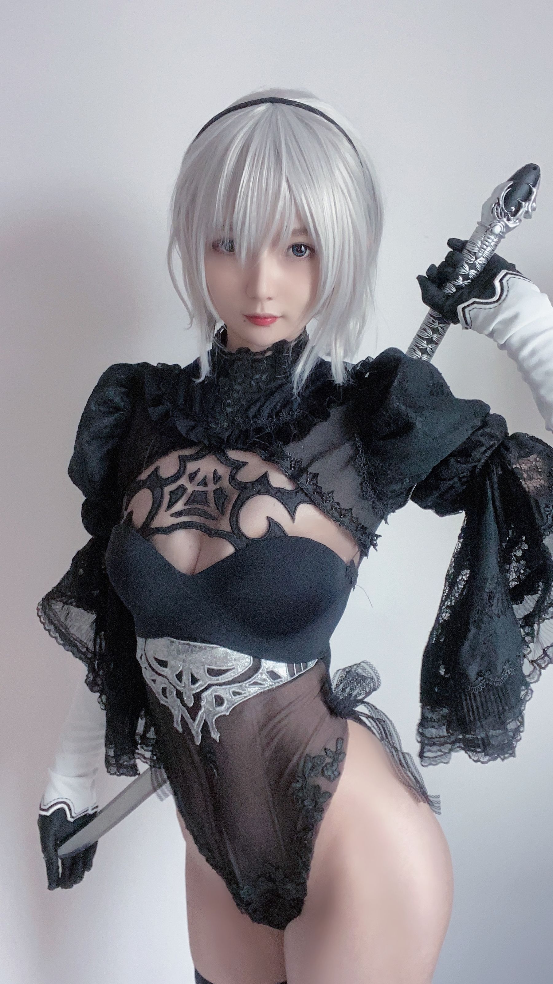 [福利COS] 51酱 - 2B黑婚纱