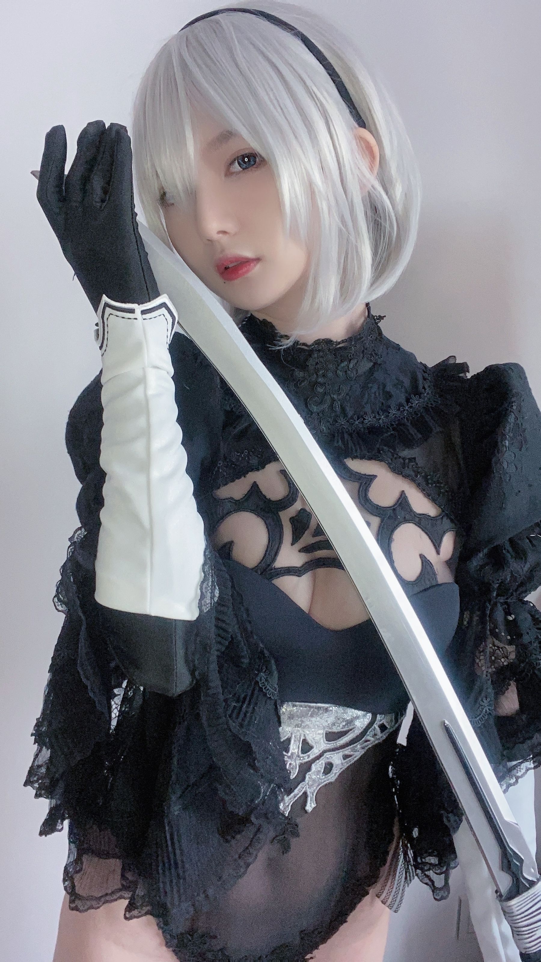 [福利COS] 51酱 - 2B黑婚纱