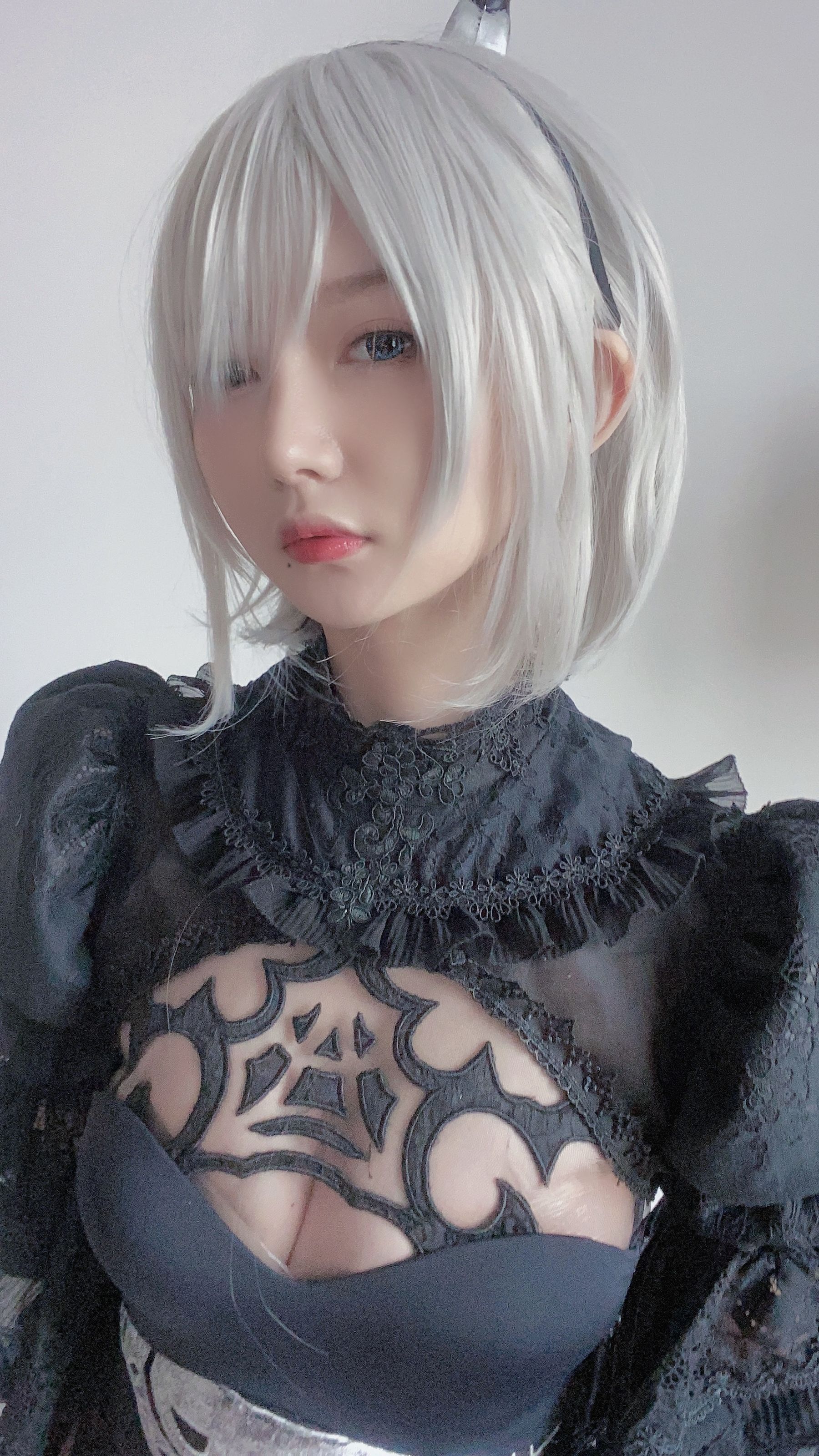 [福利COS] 51酱 - 2B黑婚纱