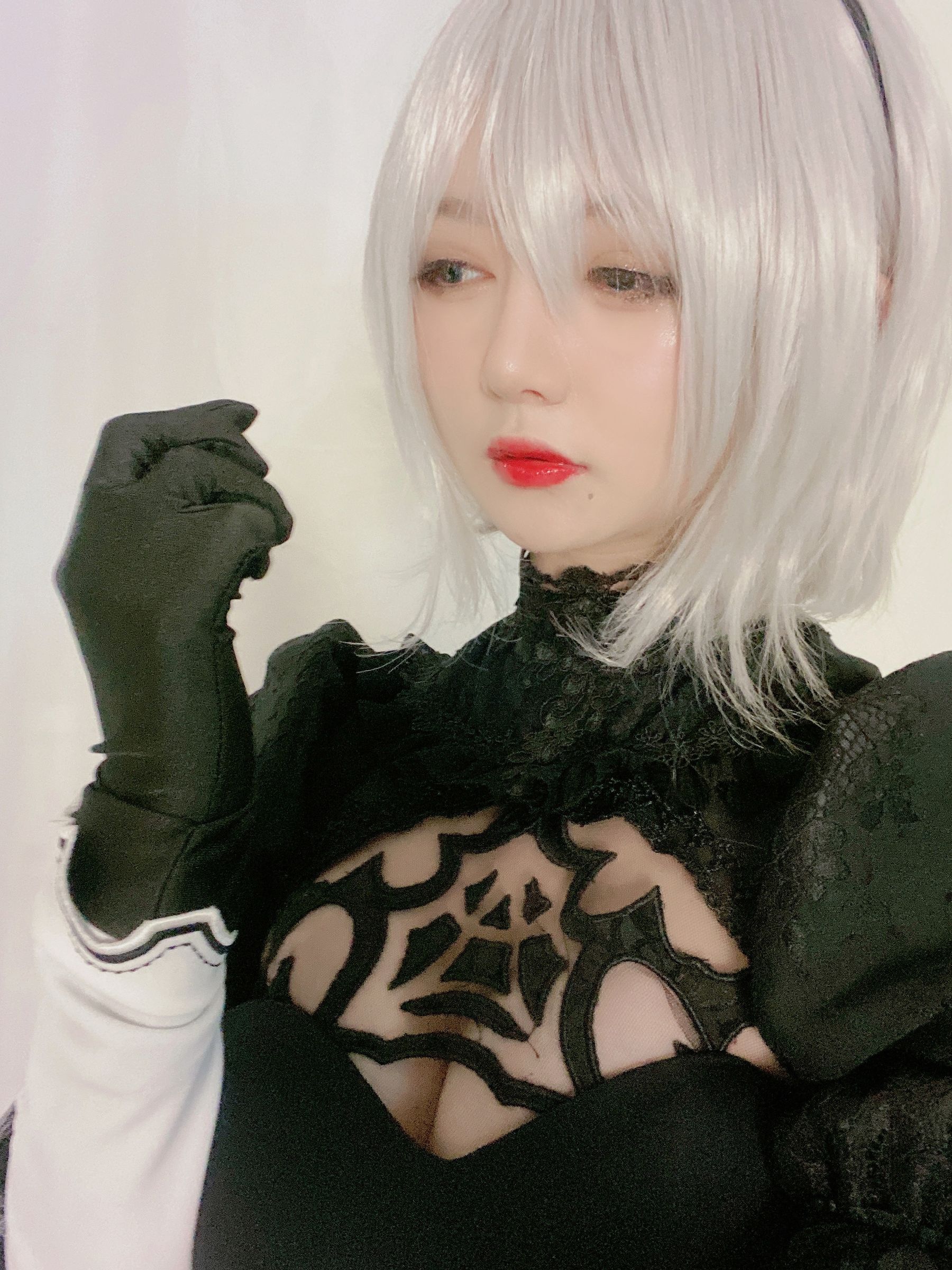 [福利COS] 51酱 - 2B黑婚纱