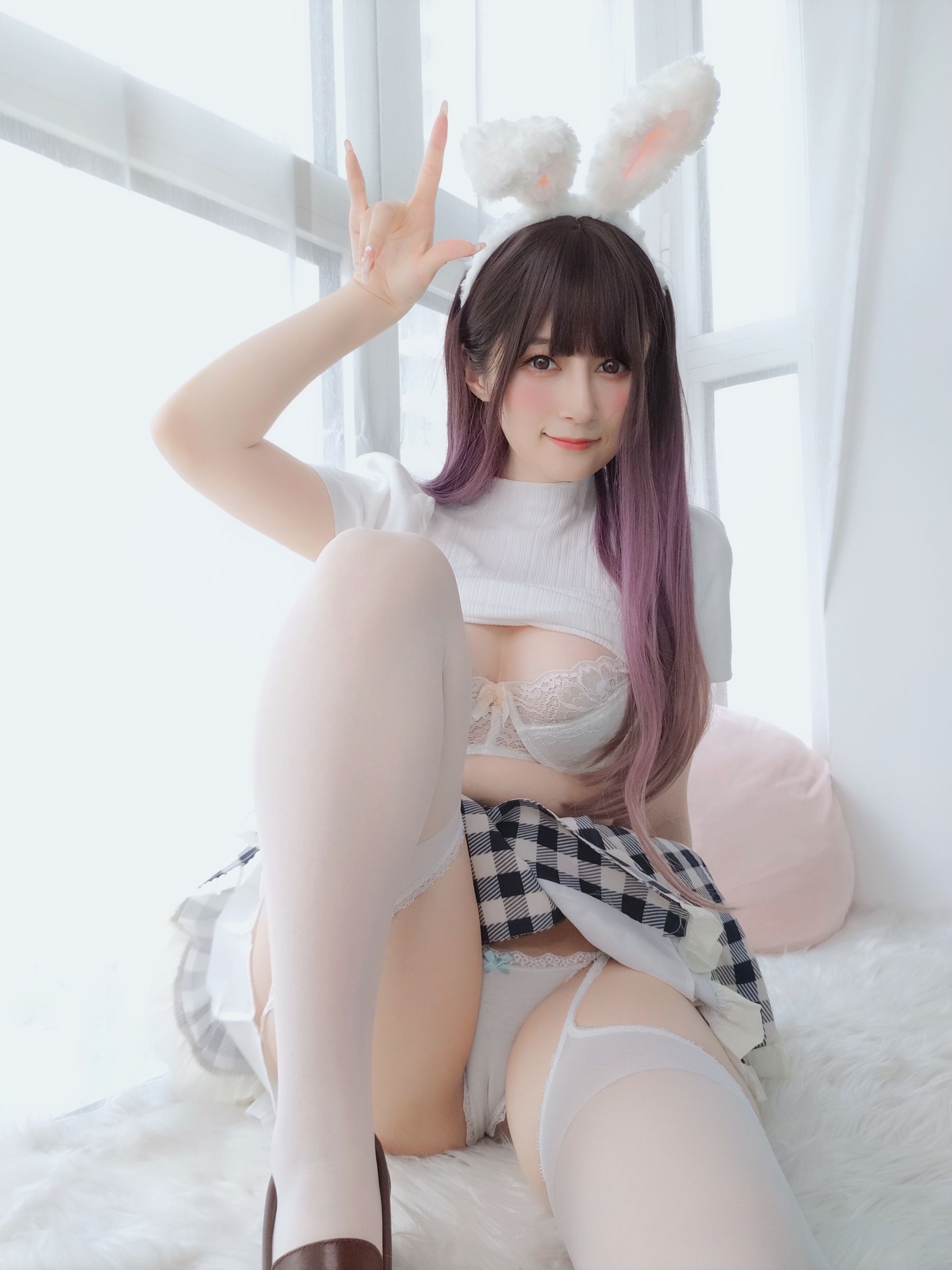[福利COS] Coser小姐姐白银 - 白丝兔女郎