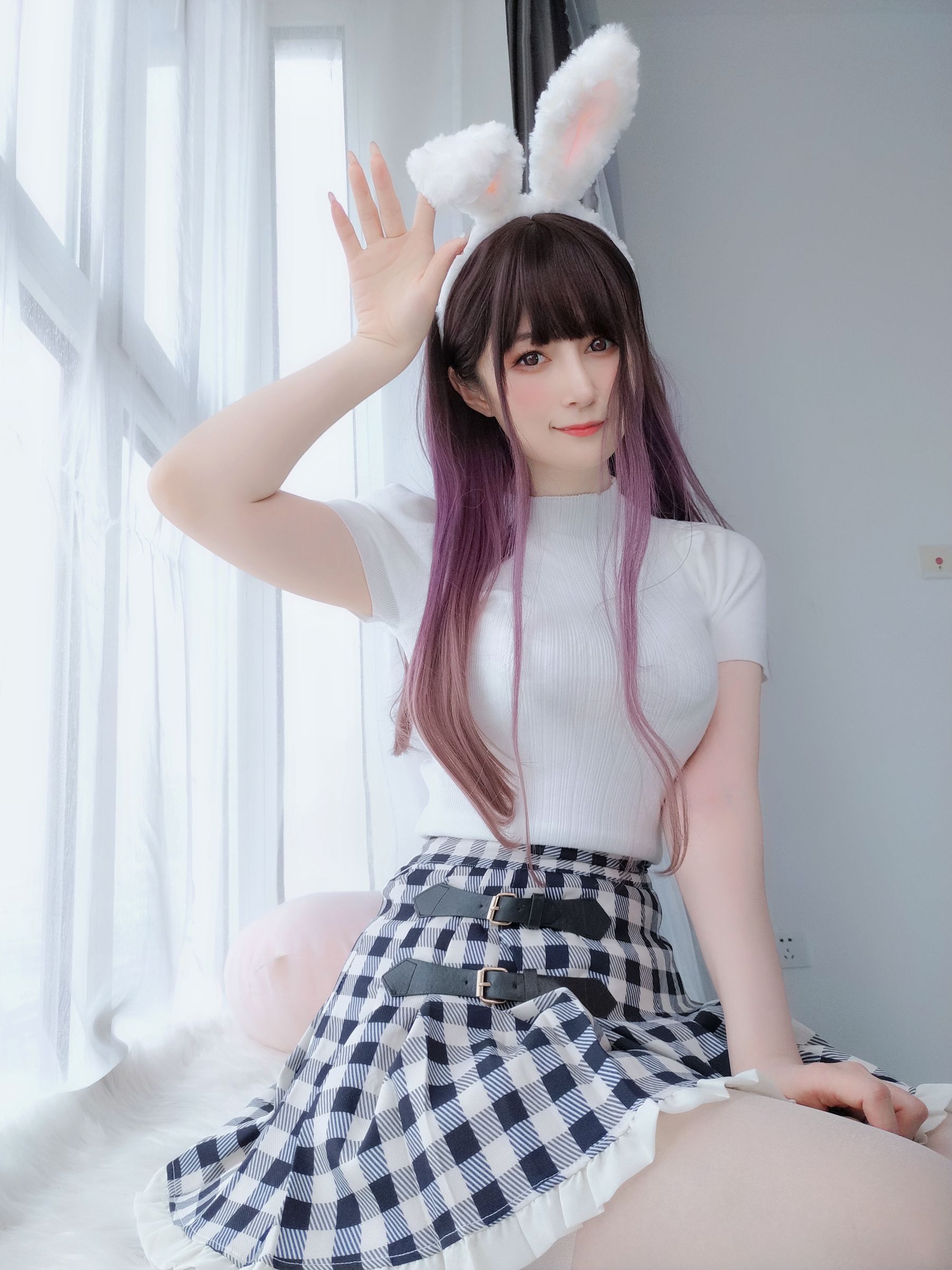 [福利COS] Coser小姐姐白银 - 白丝兔女郎