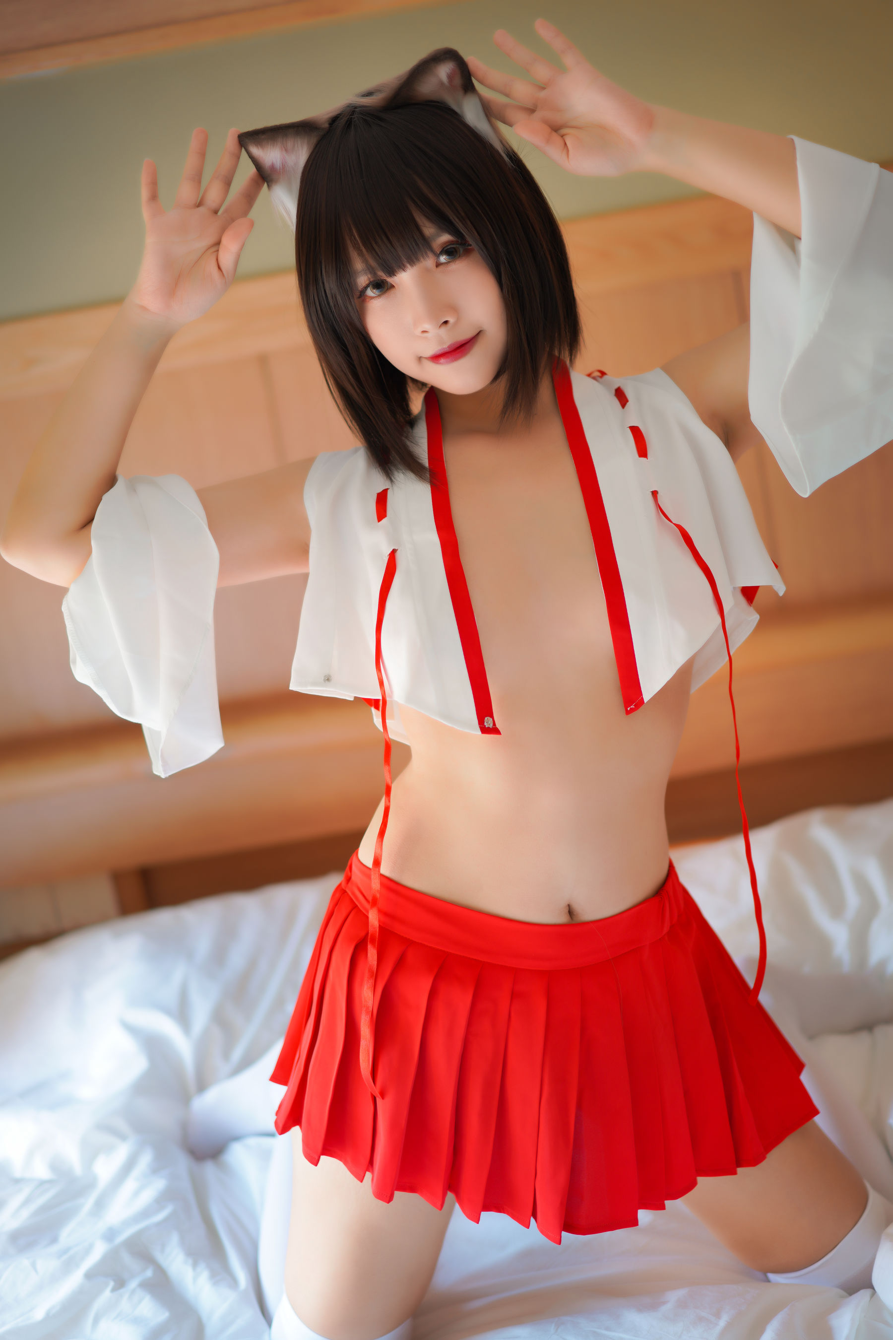 [福利COS] Neko-薇薇 - 巫女