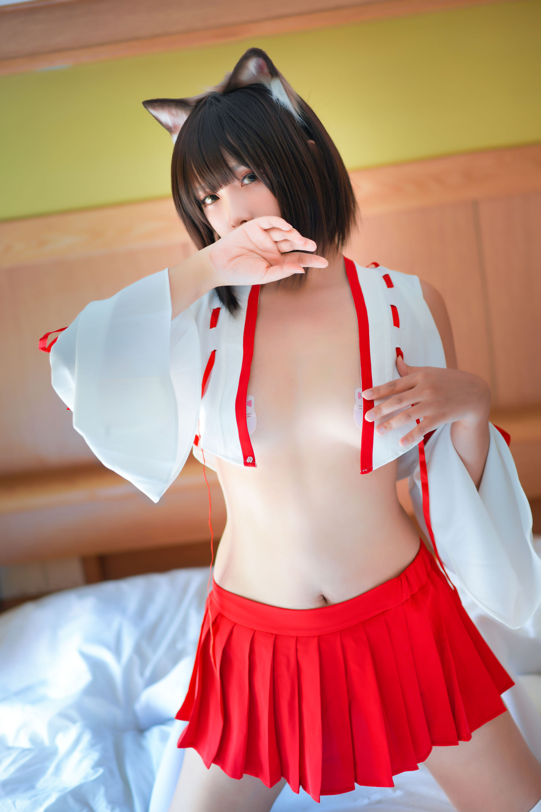 [福利COS] Neko-薇薇 - 巫女
