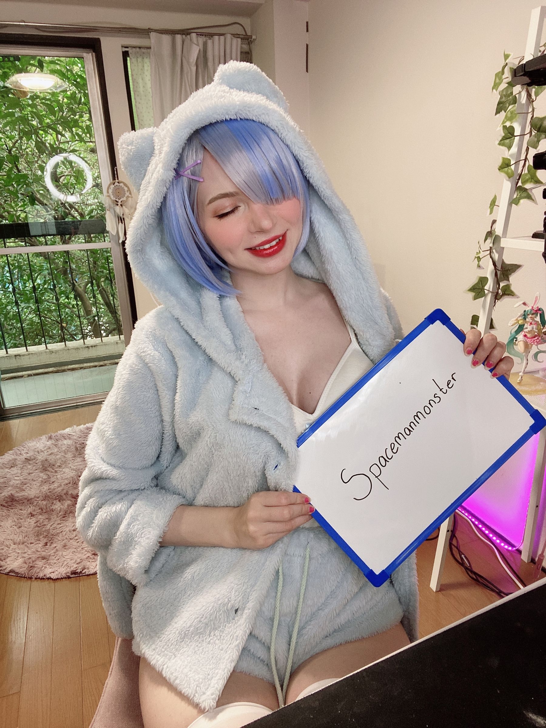 [福利COS] Peach milky - Fansigns (Mirrored)