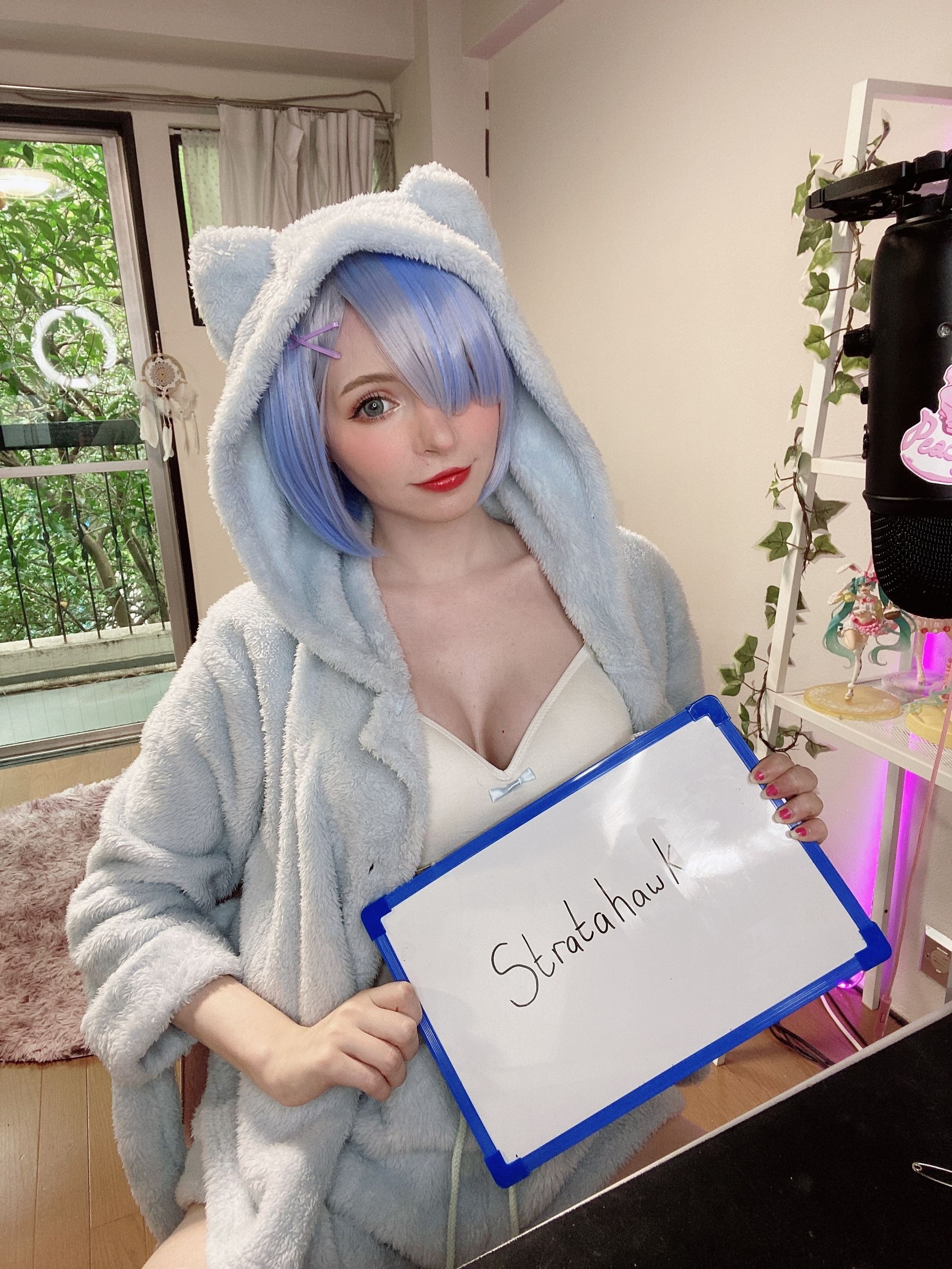 [福利COS] Peach milky - Fansigns (Mirrored)