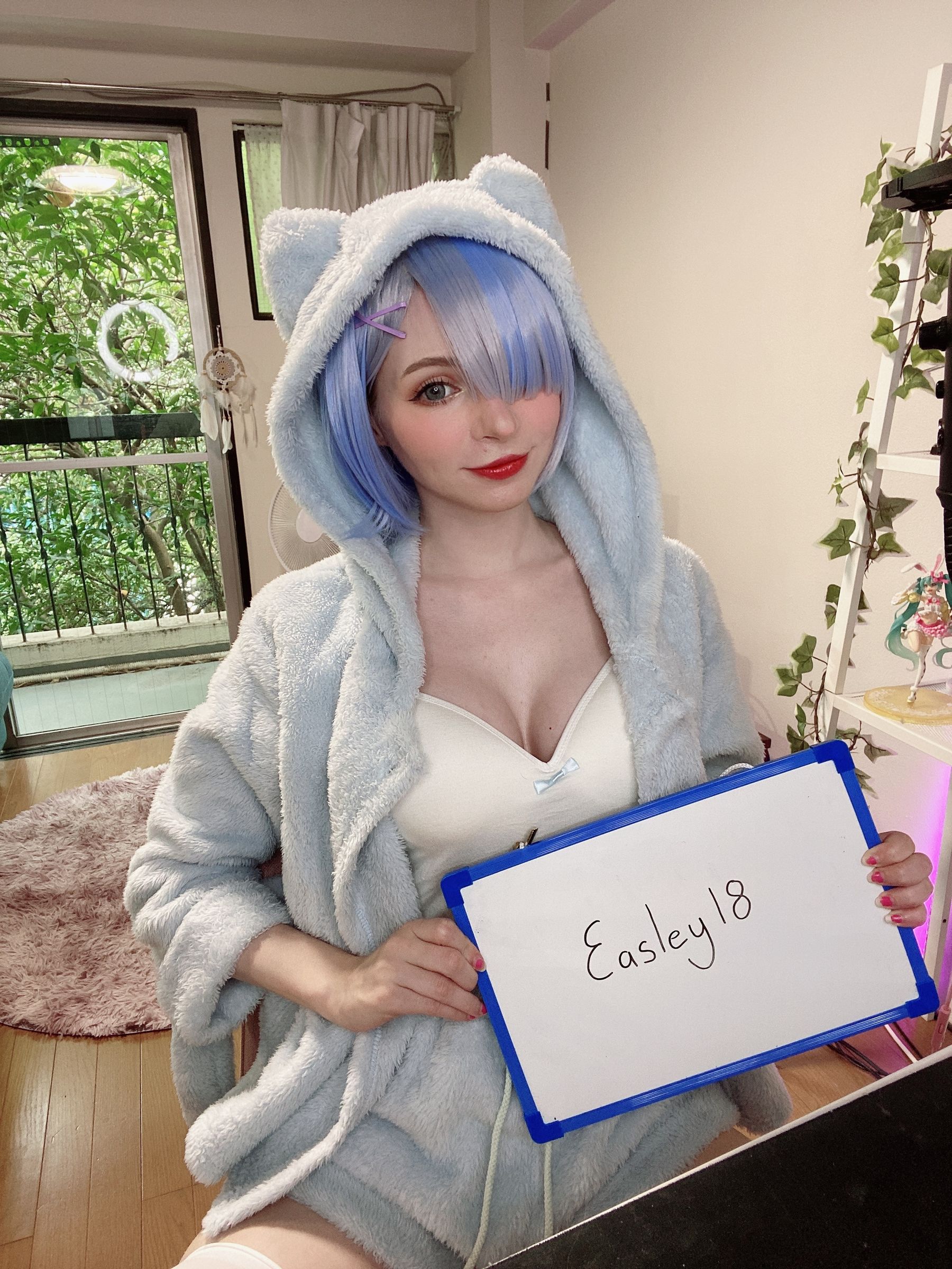 [福利COS] Peach milky - Fansigns (Mirrored)