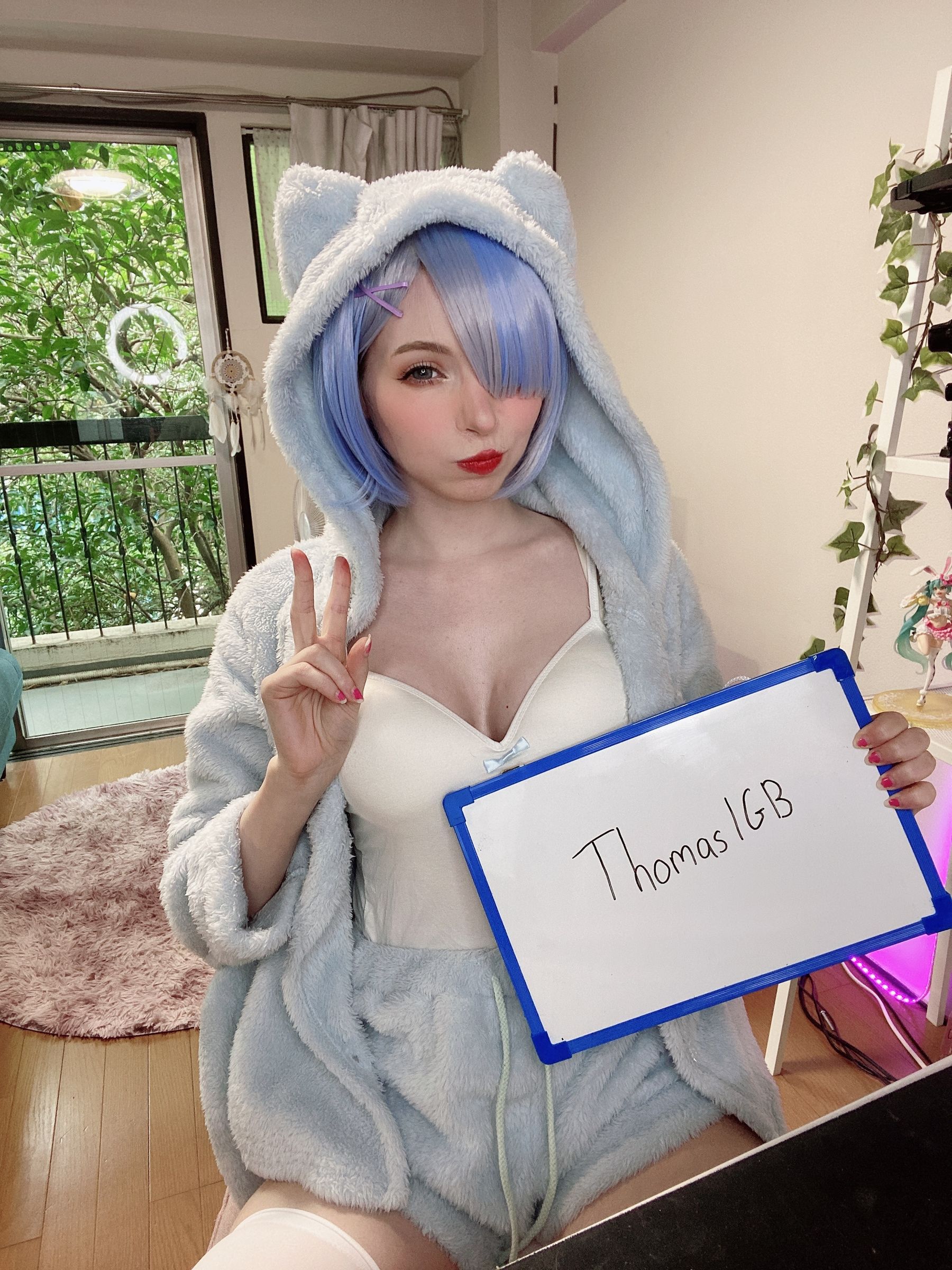 [福利COS] Peach milky - Fansigns (Mirrored)