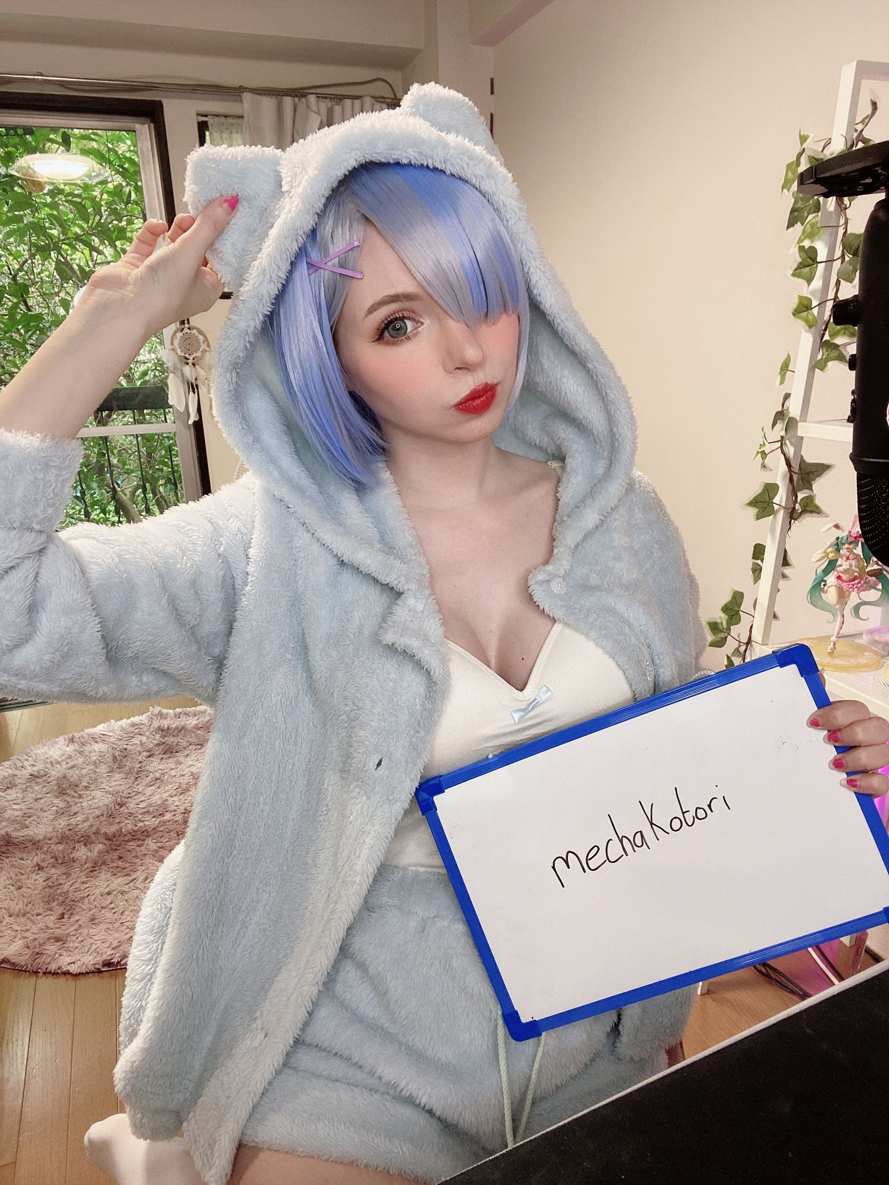 [福利COS] Peach milky - Fansigns (Mirrored)