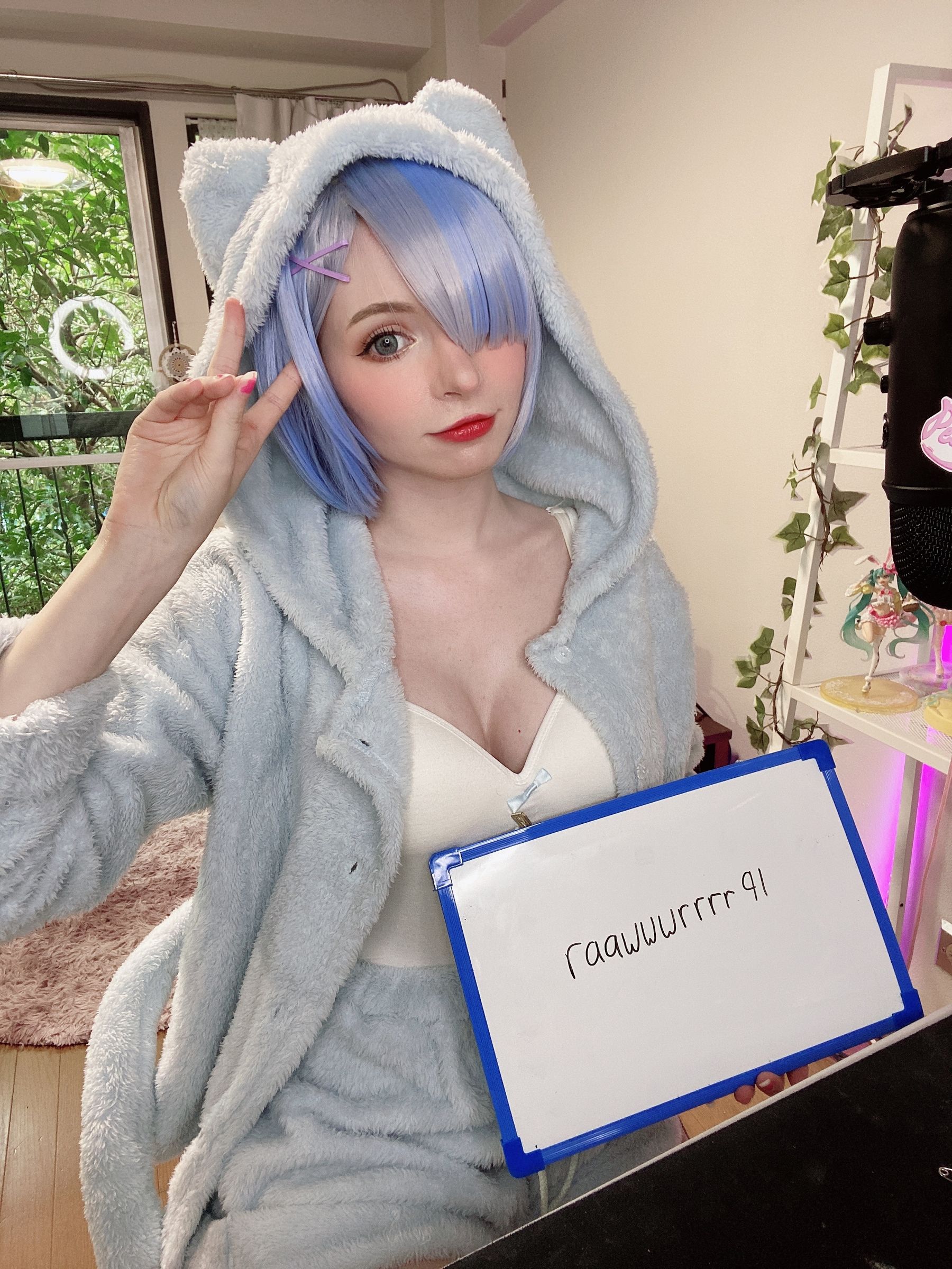 [福利COS] Peach milky - Fansigns (Mirrored)
