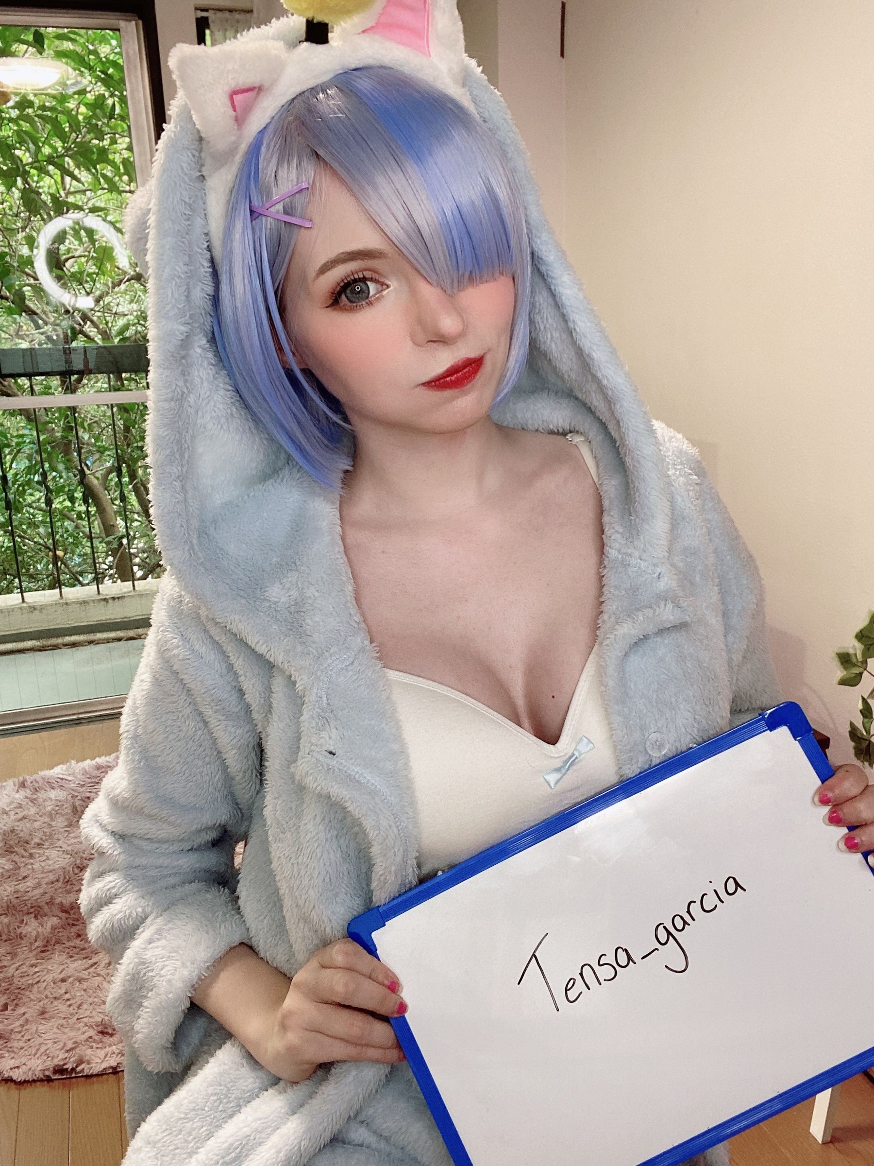 [福利COS] Peach milky - Fansigns (Mirrored)
