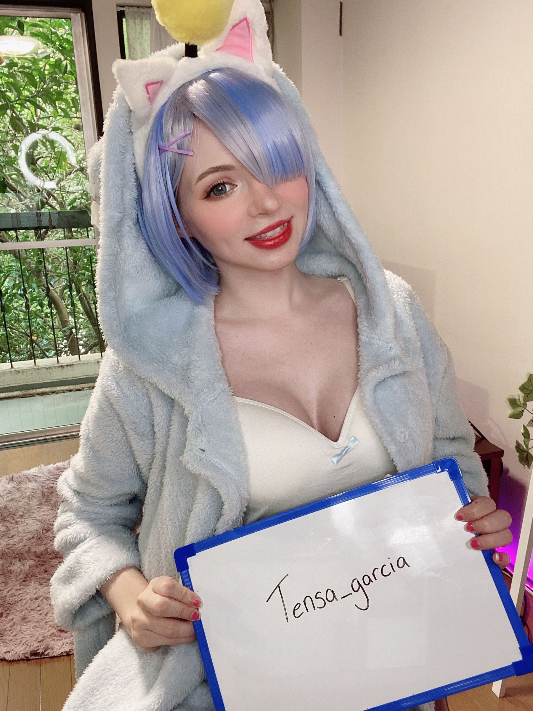 [福利COS] Peach milky - Fansigns (Mirrored)