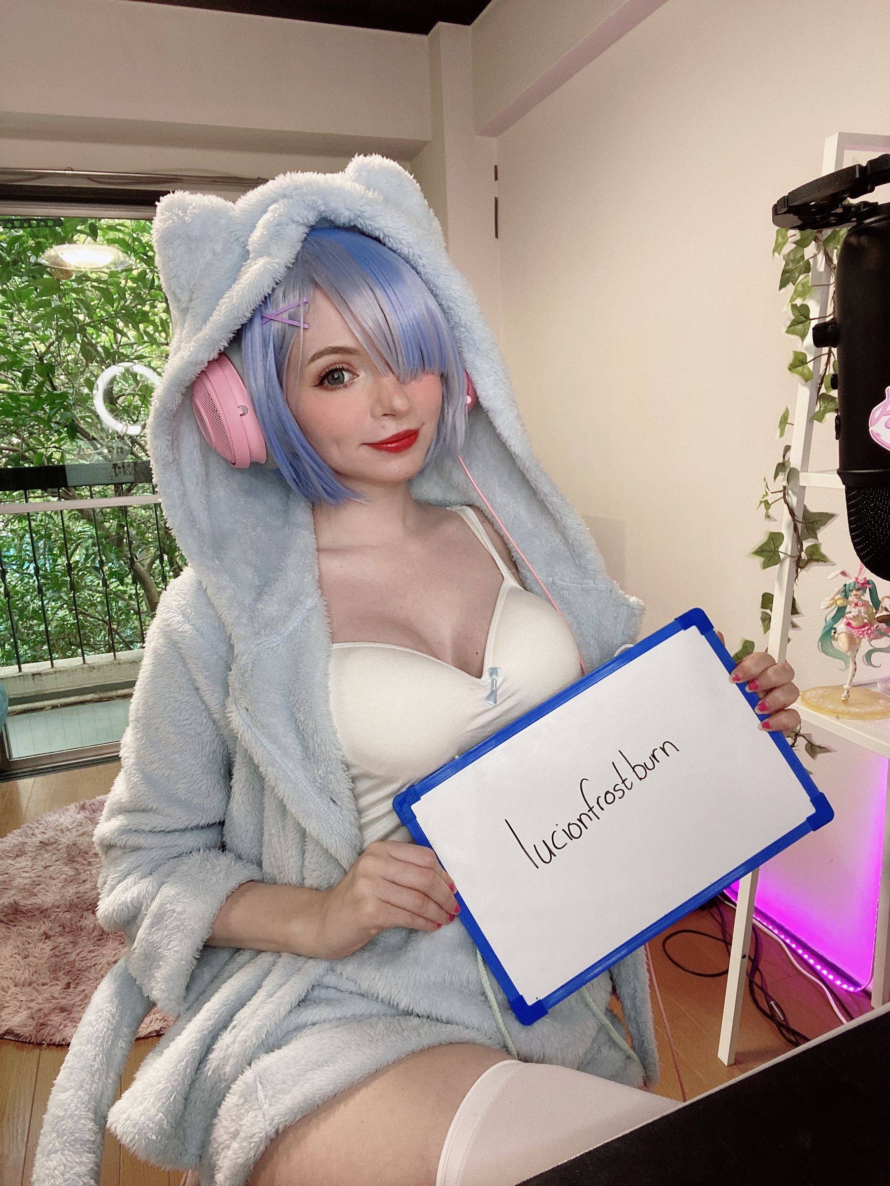 [福利COS] Peach milky - Fansigns (Mirrored)