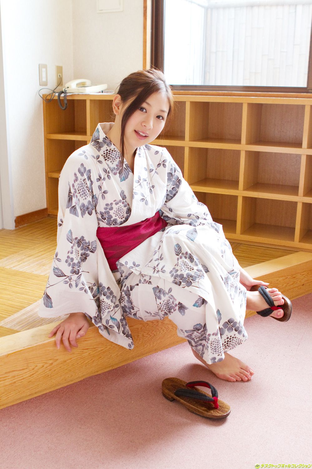 佐山彩香《100％美少女！无敌の弾ける限界ボディ》 [DGC] NO.1089