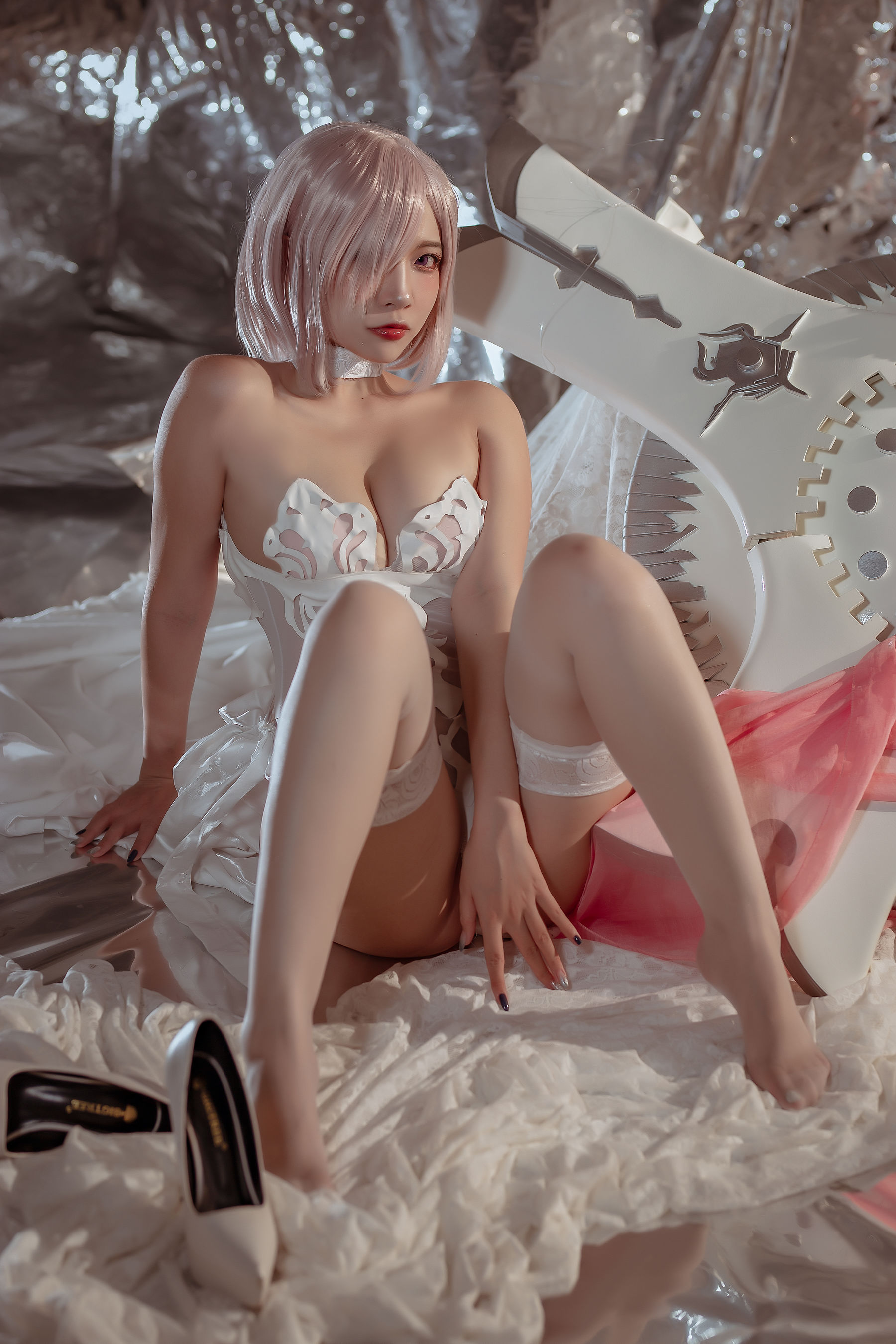 [福利COS] 人气Coser二佐Nisa - fate玛修婚纱