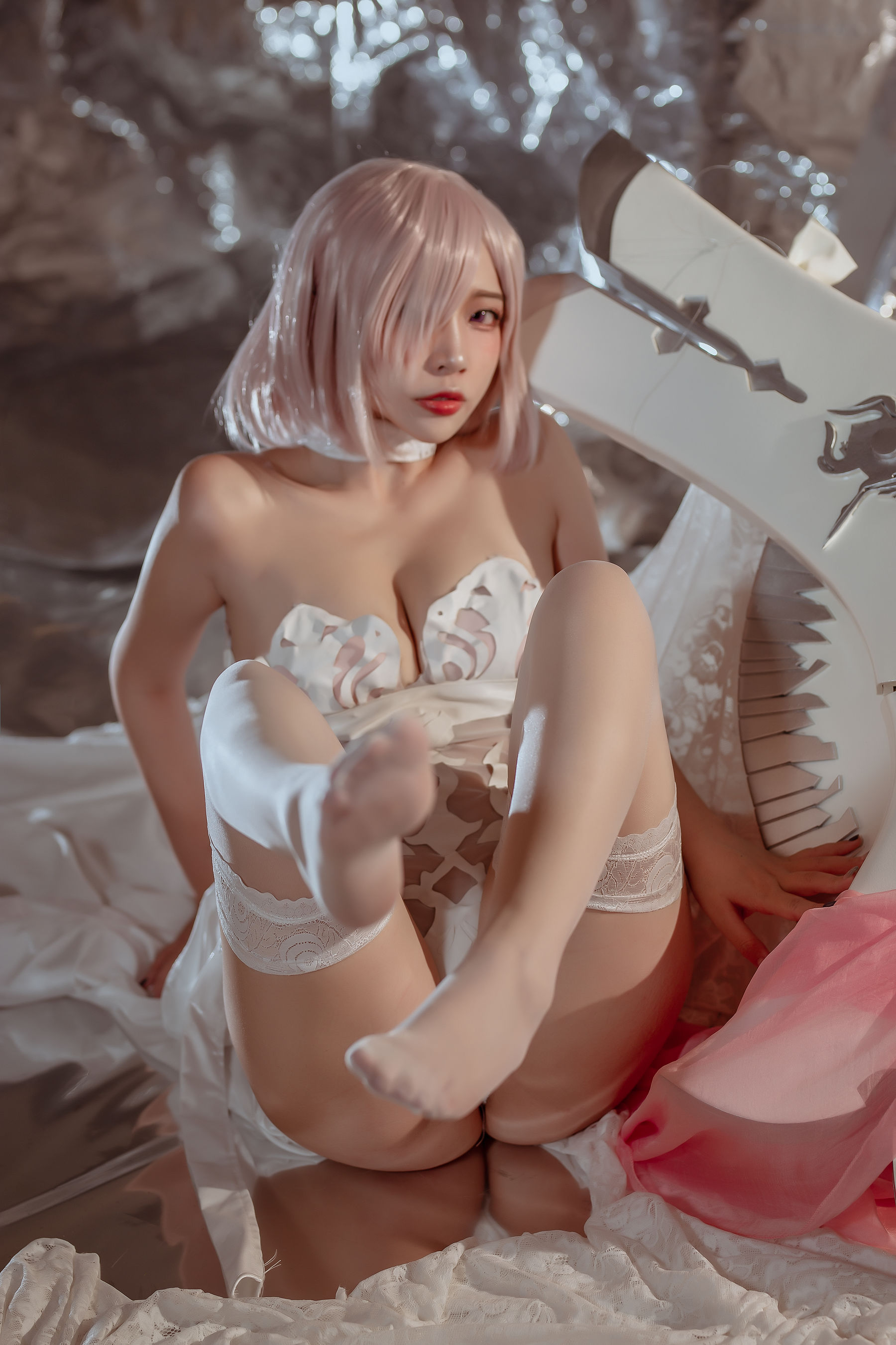 [福利COS] 人气Coser二佐Nisa - fate玛修婚纱
