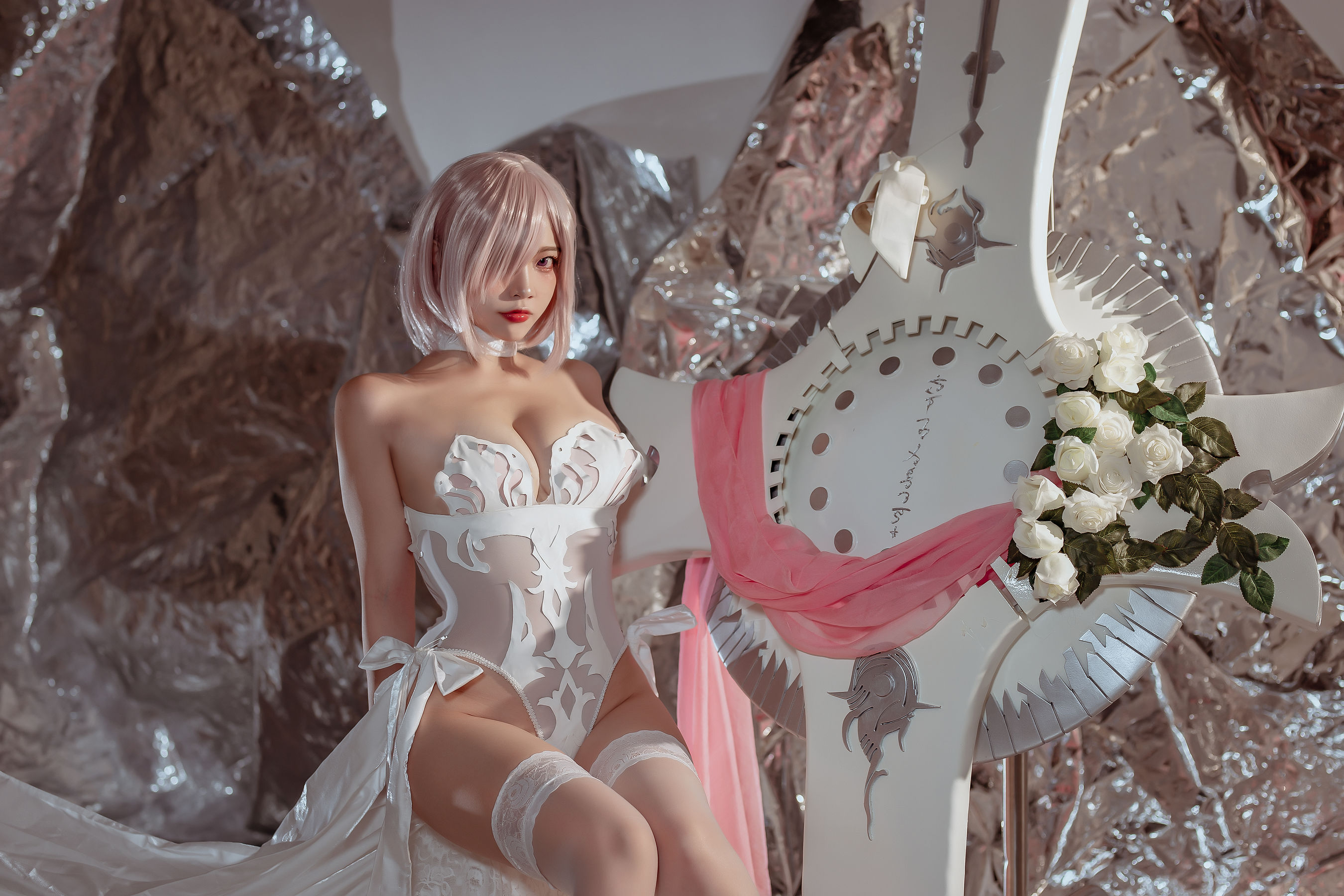 [福利COS] 人气Coser二佐Nisa - fate玛修婚纱