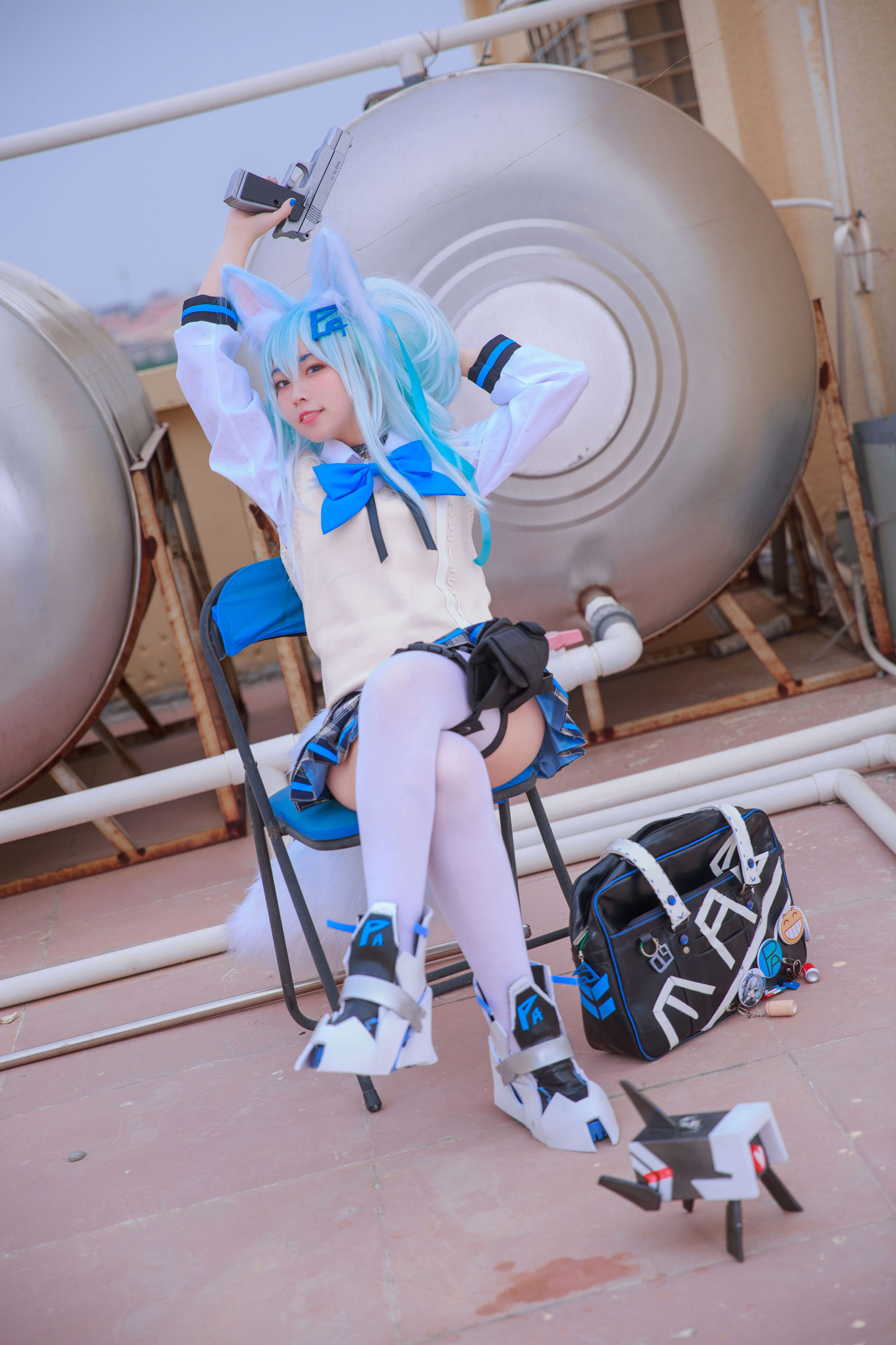 [福利COS] 动漫博主G44不会受伤 - 少女前线 PA15校服